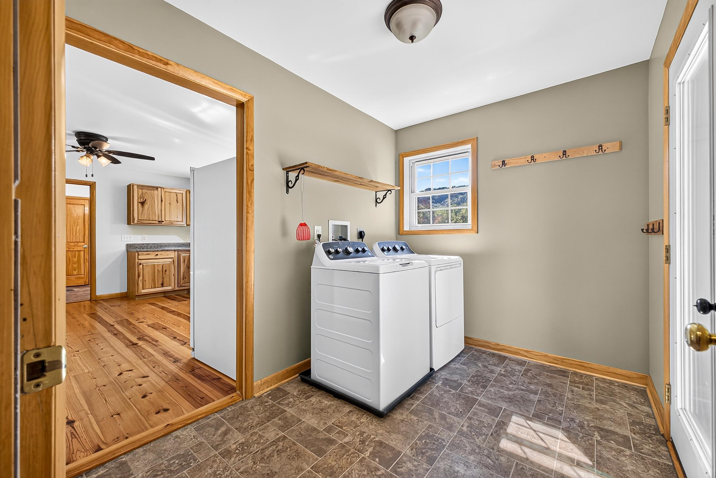 325 OLD WAGON RD, LURAY, Virginia 22835, 3 Bedrooms Bedrooms, ,2 BathroomsBathrooms,Residential,325 OLD WAGON RD,682870 MLS # 682870 325 OLD WAGON RD, LURAY, Virginia 22835, 3 Bedrooms Bedrooms, ,2 BathroomsBathrooms,Residential,325 OLD WAGON RD,682870 MLS # 682870