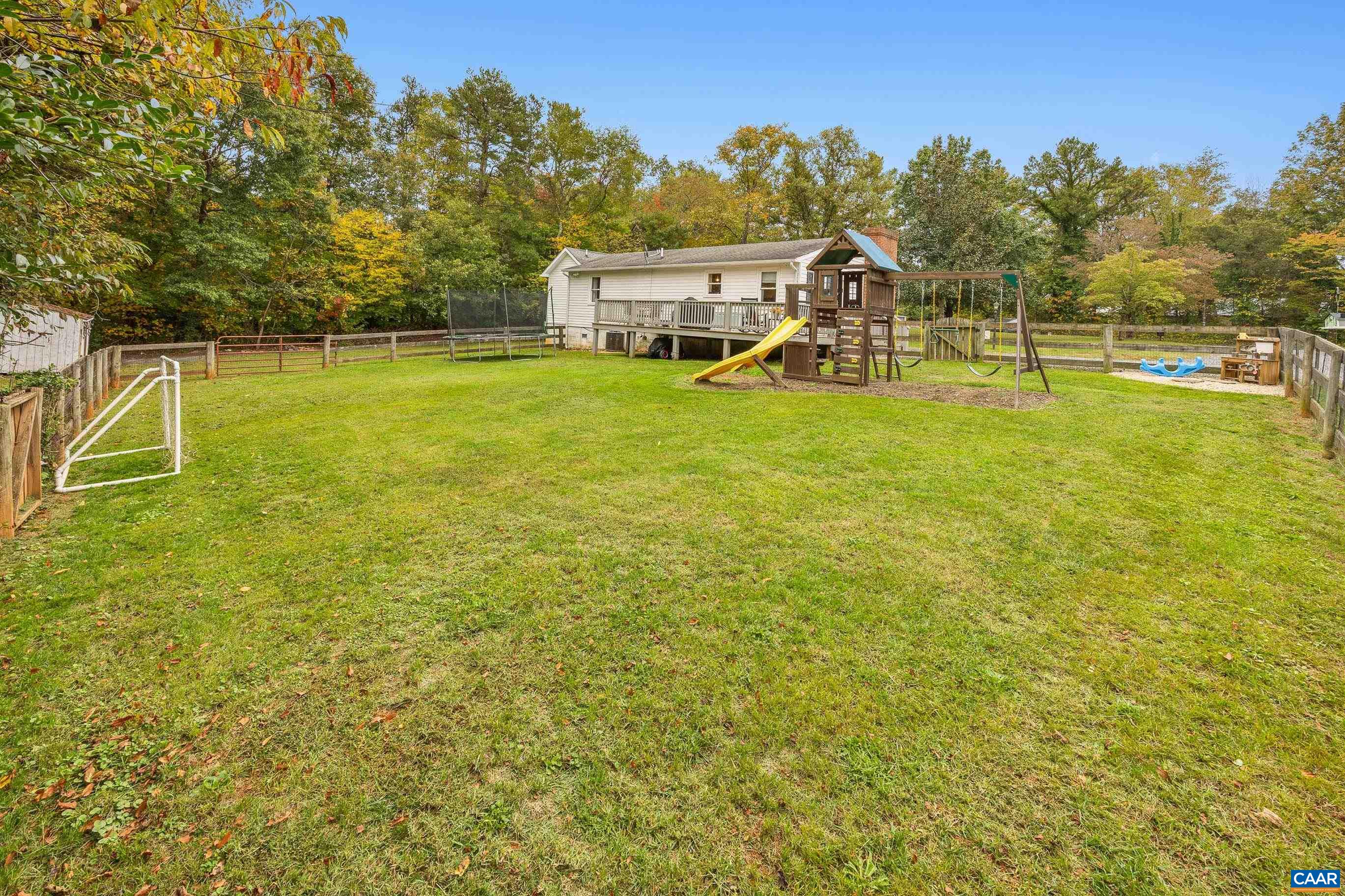 2510 THOMAS JEFFERSON PKWY, PALMYRA, Virginia 22963, 3 Bedrooms Bedrooms, ,2 BathroomsBathrooms,Residential,2510 THOMAS JEFFERSON PKWY,682874 MLS # 682874 2510 THOMAS JEFFERSON PKWY, PALMYRA, Virginia 22963, 3 Bedrooms Bedrooms, ,2 BathroomsBathrooms,Residential,2510 THOMAS JEFFERSON PKWY,682874 MLS # 682874