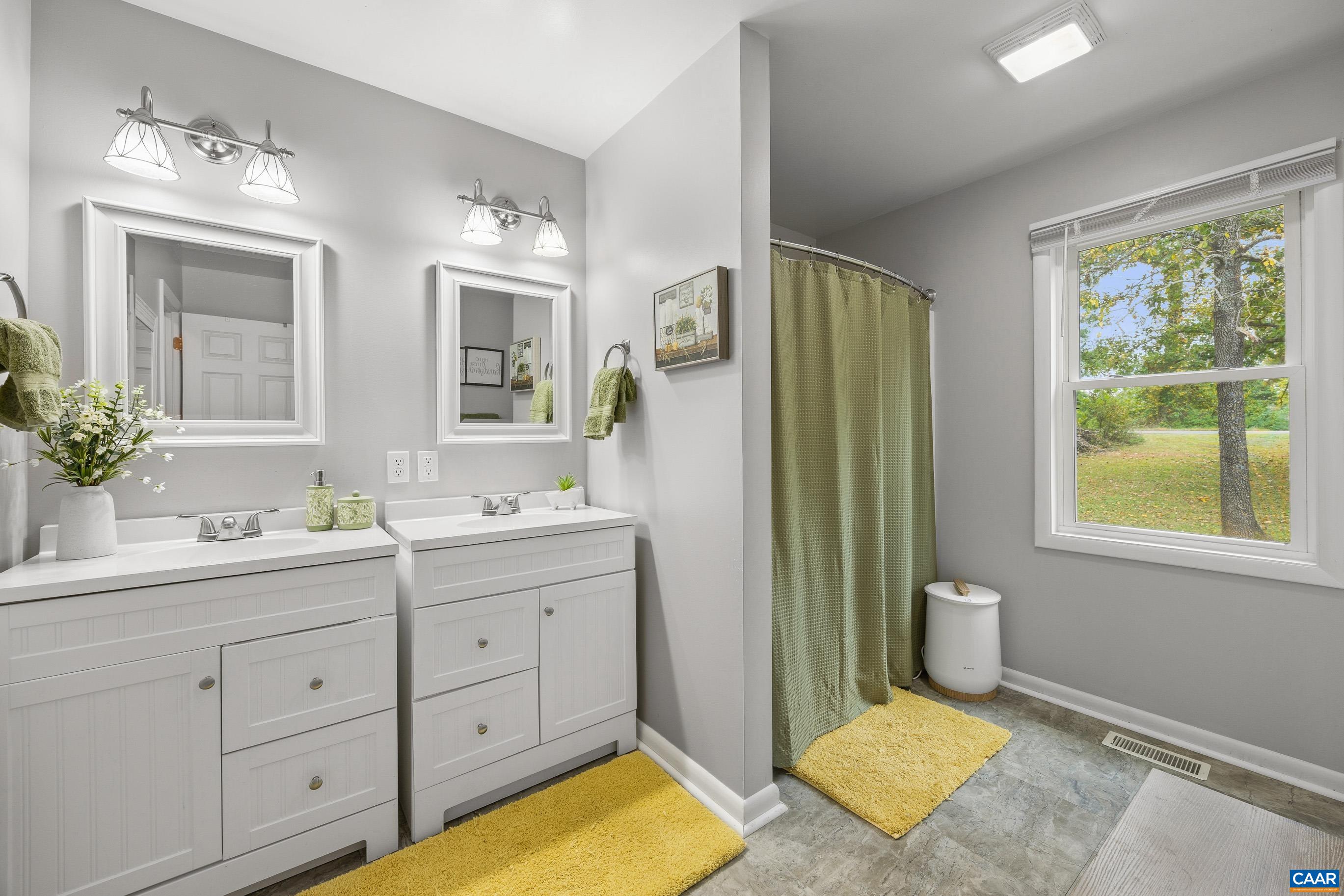 2510 THOMAS JEFFERSON PKWY, PALMYRA, Virginia 22963, 3 Bedrooms Bedrooms, ,2 BathroomsBathrooms,Residential,2510 THOMAS JEFFERSON PKWY,682874 MLS # 682874 2510 THOMAS JEFFERSON PKWY, PALMYRA, Virginia 22963, 3 Bedrooms Bedrooms, ,2 BathroomsBathrooms,Residential,2510 THOMAS JEFFERSON PKWY,682874 MLS # 682874