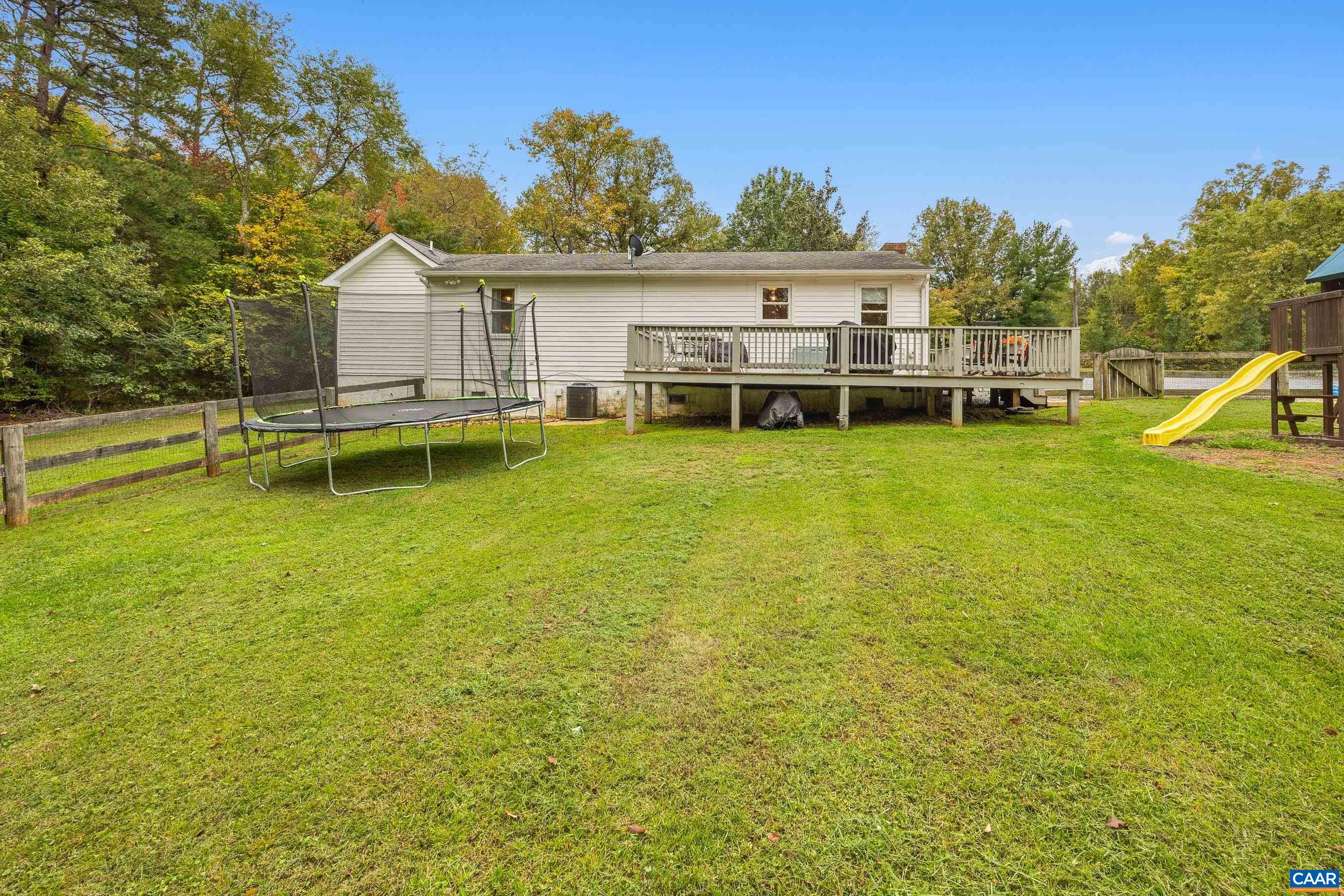 2510 THOMAS JEFFERSON PKWY, PALMYRA, Virginia 22963, 3 Bedrooms Bedrooms, ,2 BathroomsBathrooms,Residential,2510 THOMAS JEFFERSON PKWY,682874 MLS # 682874 2510 THOMAS JEFFERSON PKWY, PALMYRA, Virginia 22963, 3 Bedrooms Bedrooms, ,2 BathroomsBathrooms,Residential,2510 THOMAS JEFFERSON PKWY,682874 MLS # 682874