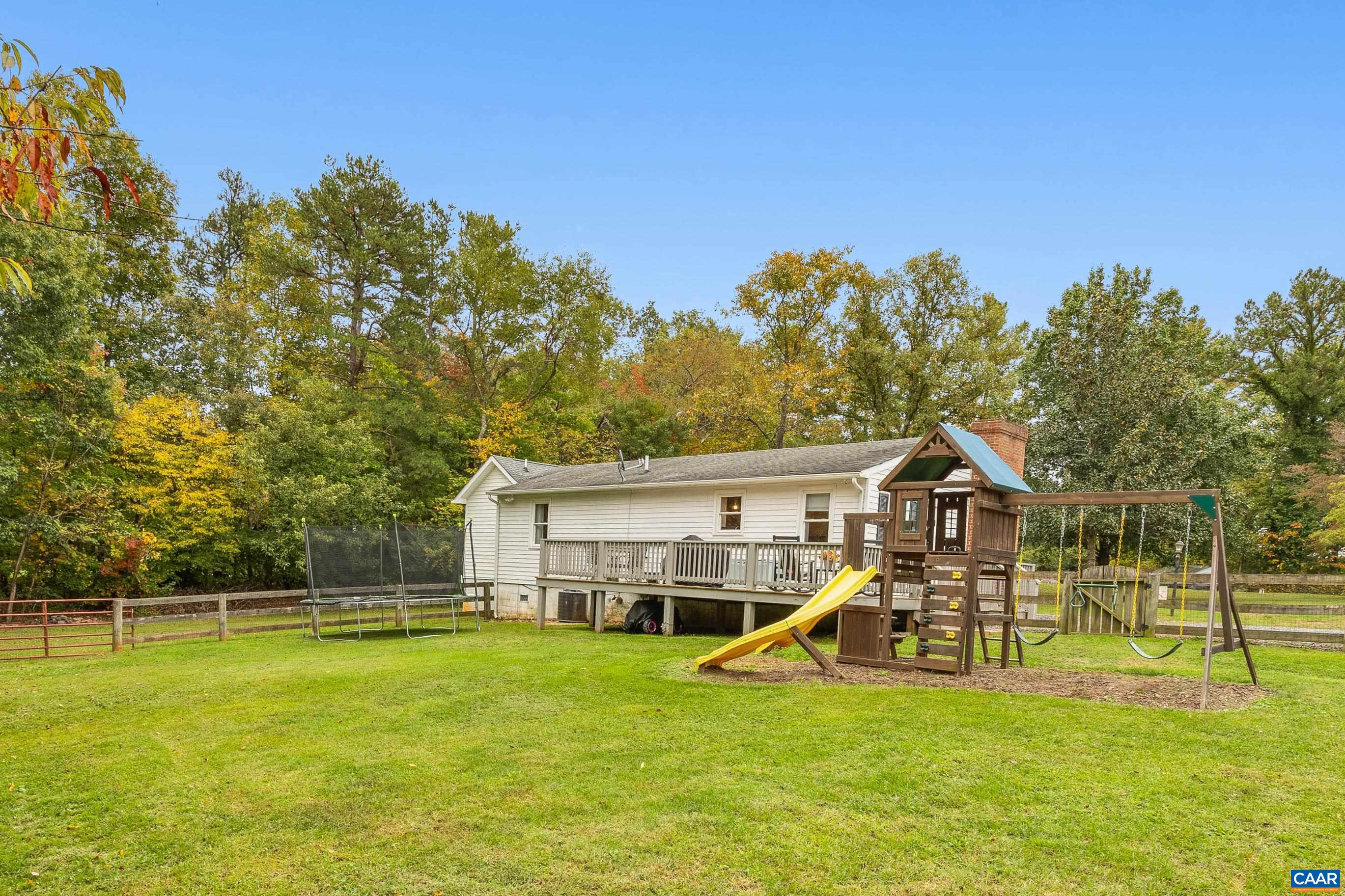 2510 THOMAS JEFFERSON PKWY, PALMYRA, Virginia 22963, 3 Bedrooms Bedrooms, ,2 BathroomsBathrooms,Residential,2510 THOMAS JEFFERSON PKWY,682874 MLS # 682874 2510 THOMAS JEFFERSON PKWY, PALMYRA, Virginia 22963, 3 Bedrooms Bedrooms, ,2 BathroomsBathrooms,Residential,2510 THOMAS JEFFERSON PKWY,682874 MLS # 682874