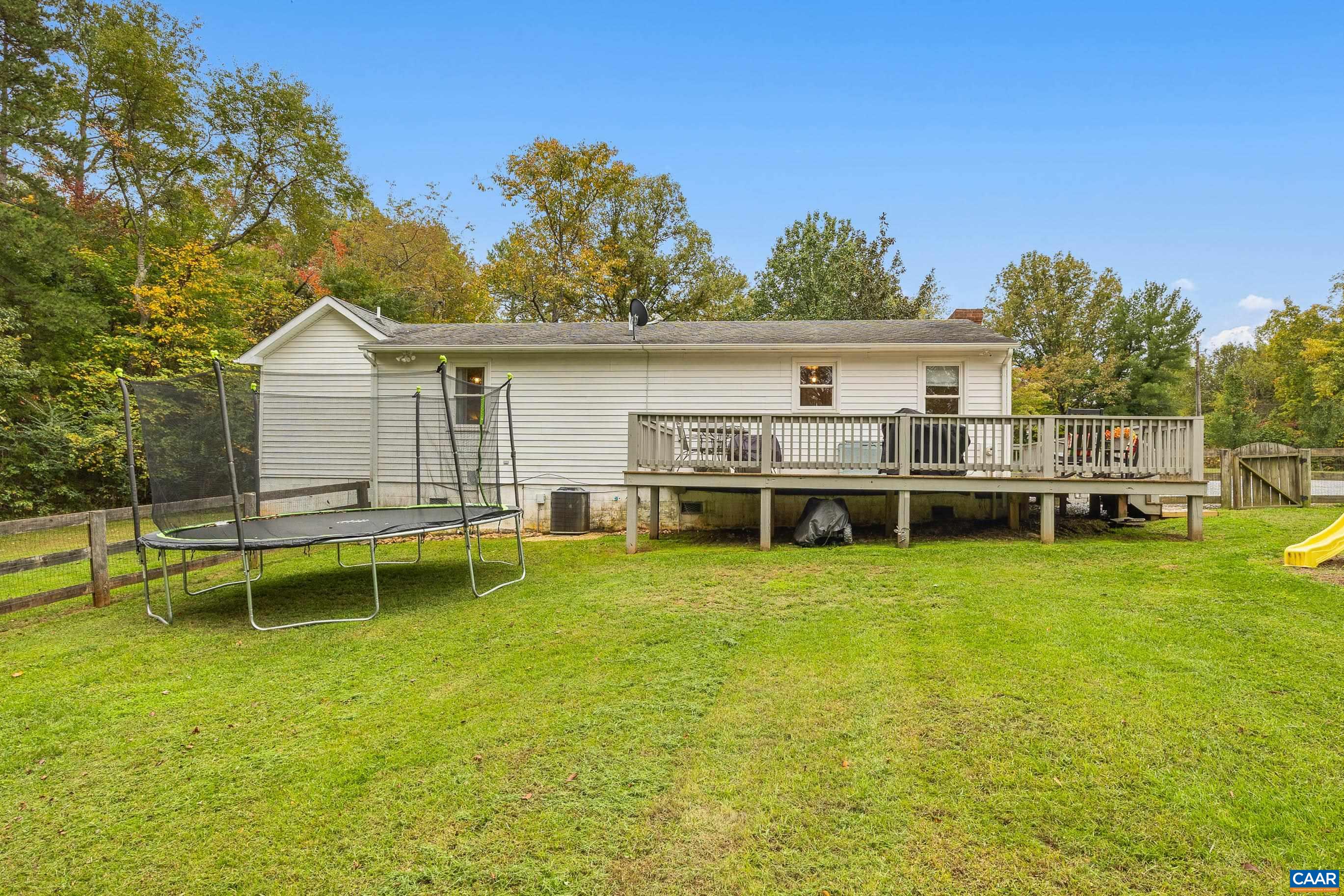 2510 THOMAS JEFFERSON PKWY, PALMYRA, Virginia 22963, 3 Bedrooms Bedrooms, ,2 BathroomsBathrooms,Residential,2510 THOMAS JEFFERSON PKWY,682874 MLS # 682874 2510 THOMAS JEFFERSON PKWY, PALMYRA, Virginia 22963, 3 Bedrooms Bedrooms, ,2 BathroomsBathrooms,Residential,2510 THOMAS JEFFERSON PKWY,682874 MLS # 682874