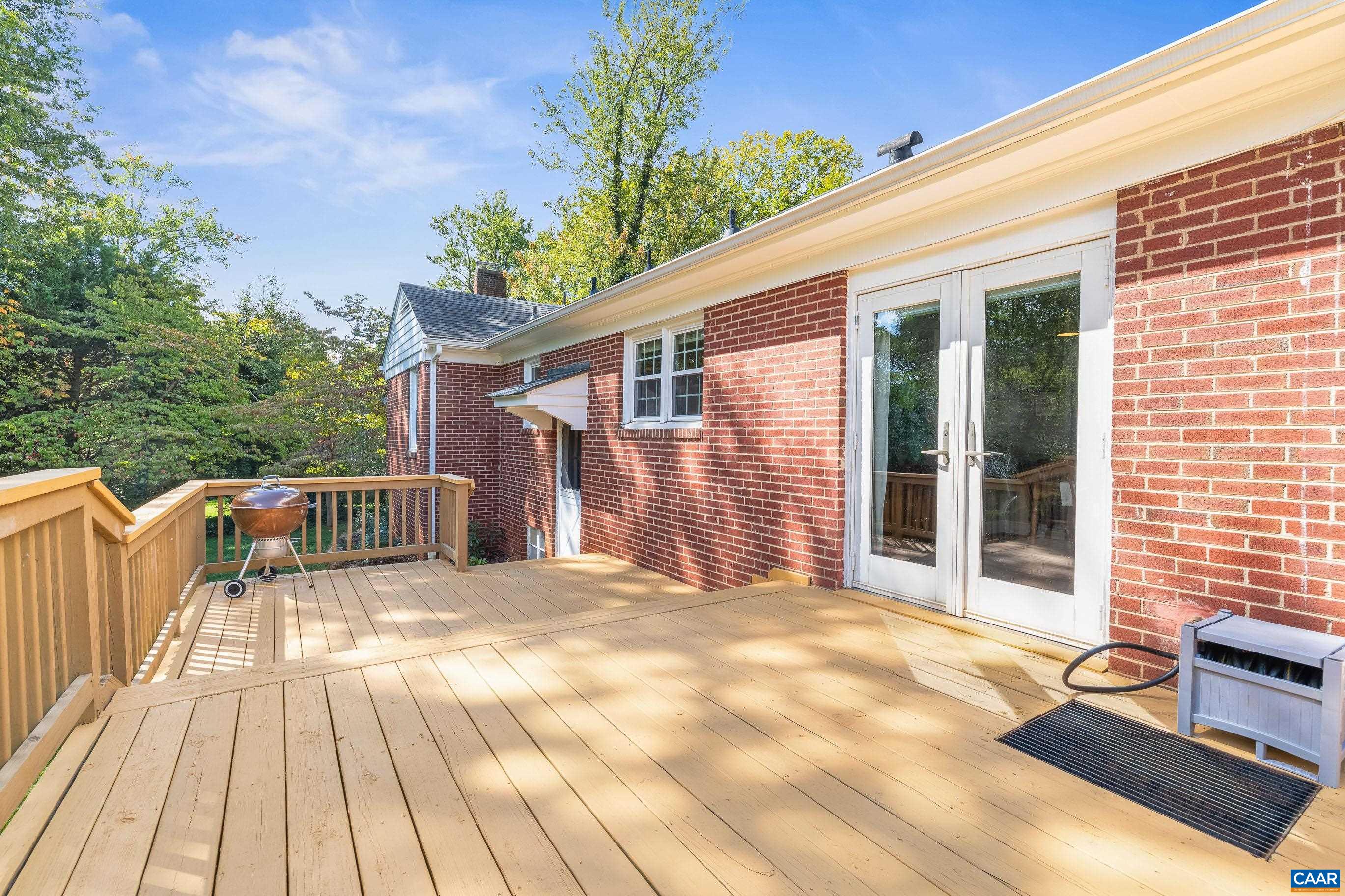1010 PARK ST, CHARLOTTESVILLE, Virginia 22901, 3 Bedrooms Bedrooms, ,2 BathroomsBathrooms,Residential,1010 PARK ST,682942 MLS # 682942