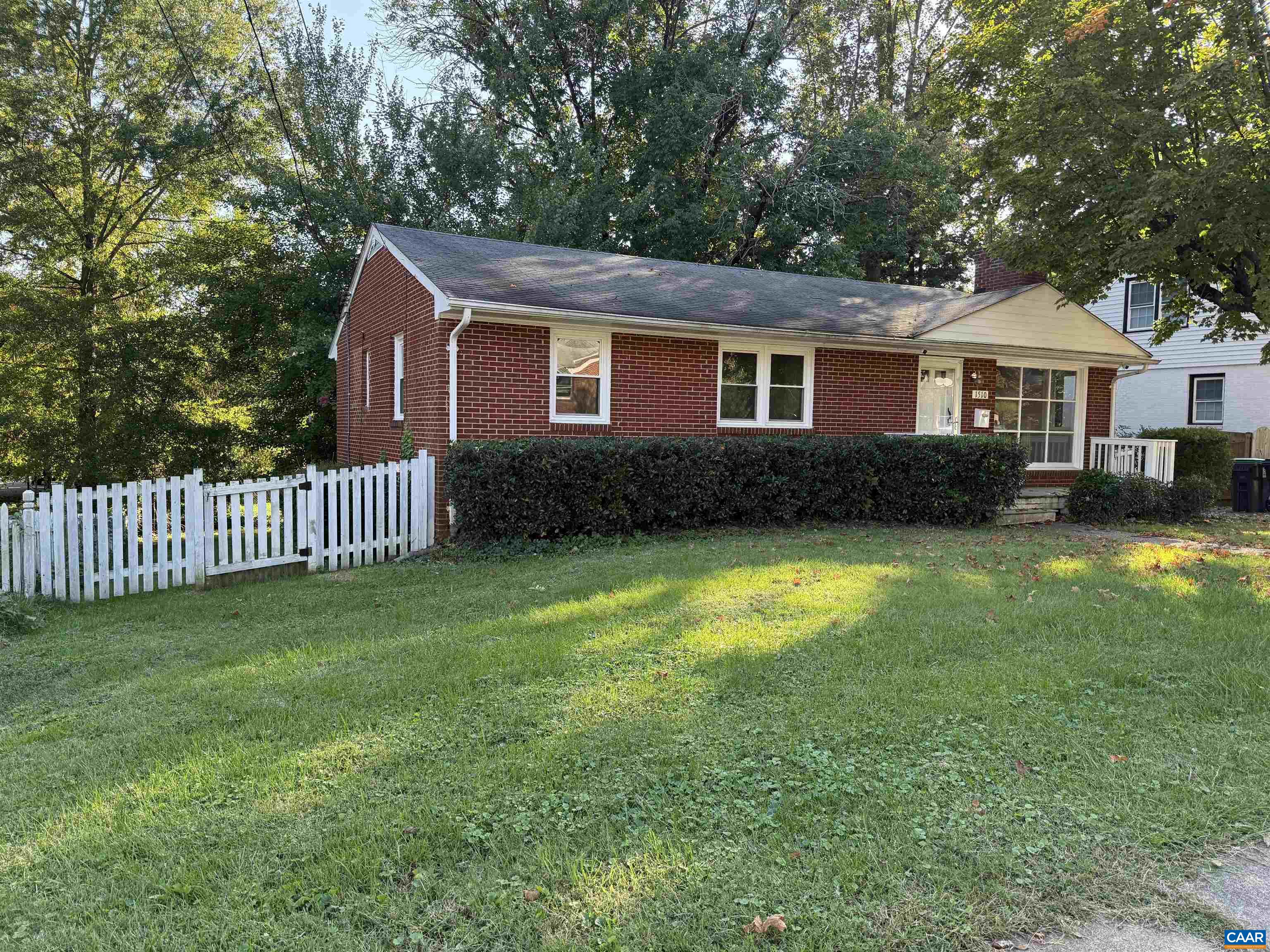 1510 AMHERST AVE, CHARLOTTESVILLE, Virginia 22903, 5 Bedrooms Bedrooms, ,3 BathroomsBathrooms,Residential,1510 AMHERST AVE,683044 MLS # 683044 1510 AMHERST AVE, CHARLOTTESVILLE, Virginia 22903, 5 Bedrooms Bedrooms, ,3 BathroomsBathrooms,Residential,1510 AMHERST AVE,683044 MLS # 683044