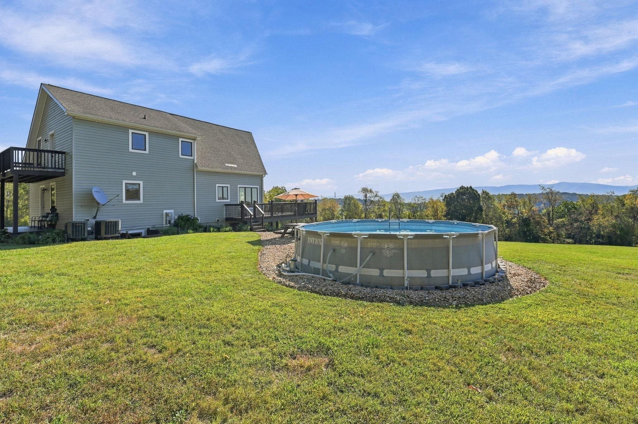 733 CHESTNUT RIDGE RD, STAUNTON, Virginia 24401, 4 Bedrooms Bedrooms, ,3 BathroomsBathrooms,Residential,733 CHESTNUT RIDGE RD,683118 MLS # 683118 733 CHESTNUT RIDGE RD, STAUNTON, Virginia 24401, 4 Bedrooms Bedrooms, ,3 BathroomsBathrooms,Residential,733 CHESTNUT RIDGE RD,683118 MLS # 683118
