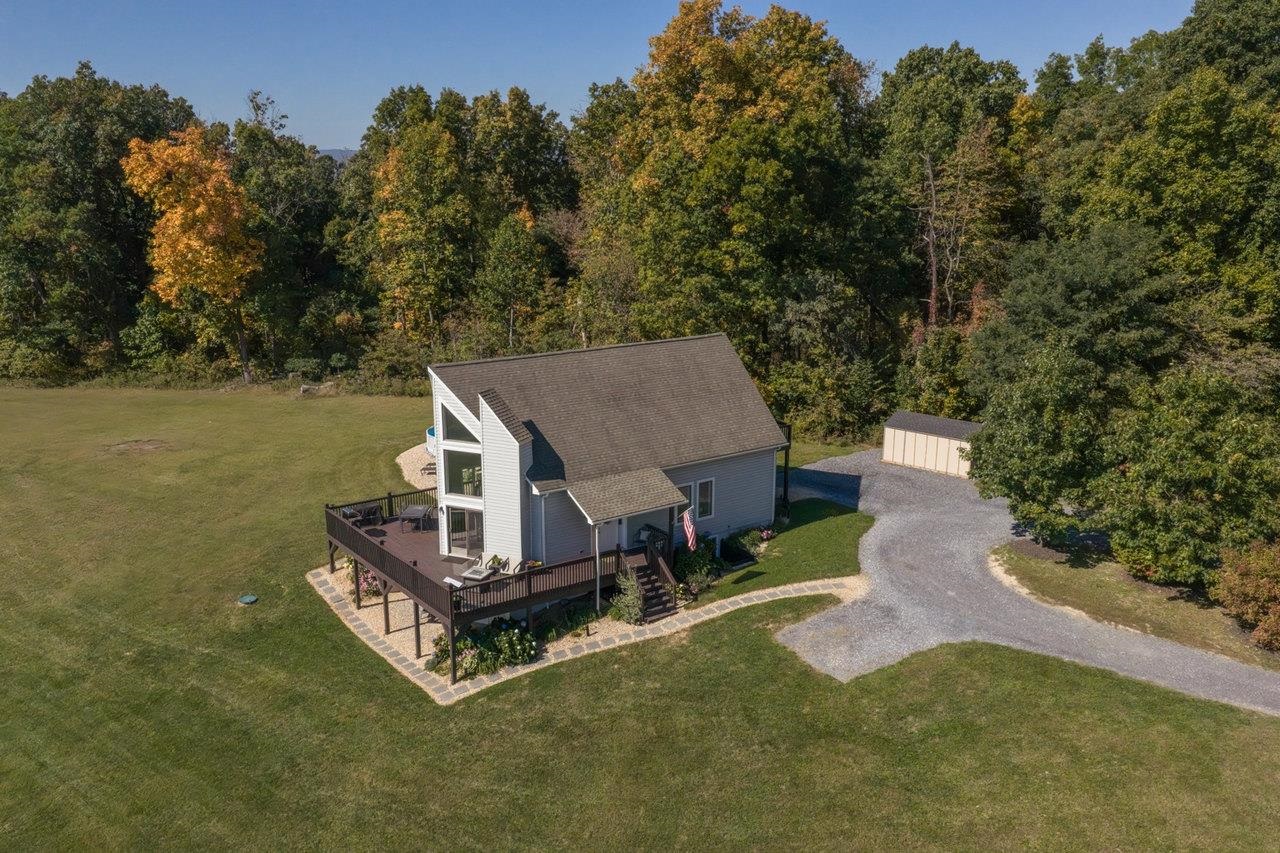 733 CHESTNUT RIDGE RD, STAUNTON, Virginia 24401, 4 Bedrooms Bedrooms, ,3 BathroomsBathrooms,Residential,733 CHESTNUT RIDGE RD,683118 MLS # 683118 733 CHESTNUT RIDGE RD, STAUNTON, Virginia 24401, 4 Bedrooms Bedrooms, ,3 BathroomsBathrooms,Residential,733 CHESTNUT RIDGE RD,683118 MLS # 683118