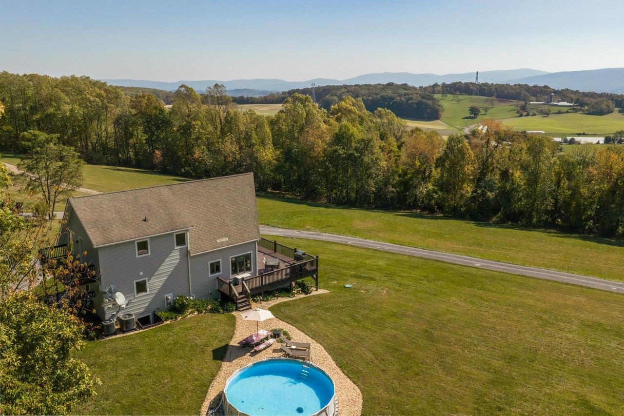 733 CHESTNUT RIDGE RD, STAUNTON, Virginia 24401, 4 Bedrooms Bedrooms, ,3 BathroomsBathrooms,Residential,733 CHESTNUT RIDGE RD,683118 MLS # 683118 733 CHESTNUT RIDGE RD, STAUNTON, Virginia 24401, 4 Bedrooms Bedrooms, ,3 BathroomsBathrooms,Residential,733 CHESTNUT RIDGE RD,683118 MLS # 683118