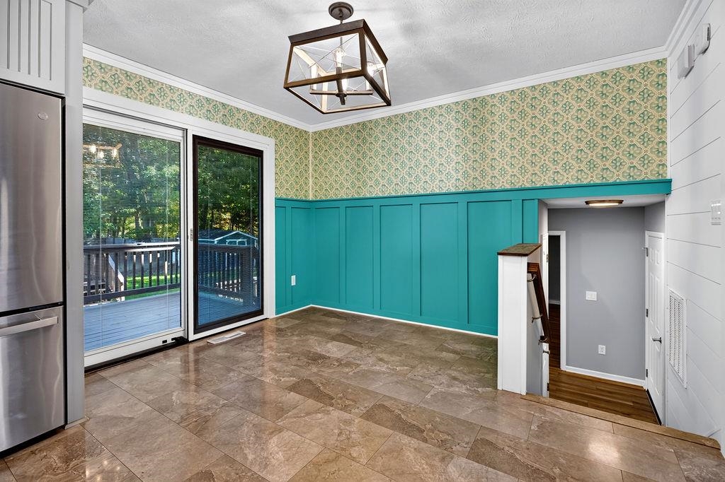 130 NORTHWOOD DR, WAYNESBORO, Virginia 22980, 3 Bedrooms Bedrooms, ,2 BathroomsBathrooms,Residential,130 NORTHWOOD DR,683119 MLS # 683119 130 NORTHWOOD DR, WAYNESBORO, Virginia 22980, 3 Bedrooms Bedrooms, ,2 BathroomsBathrooms,Residential,130 NORTHWOOD DR,683119 MLS # 683119