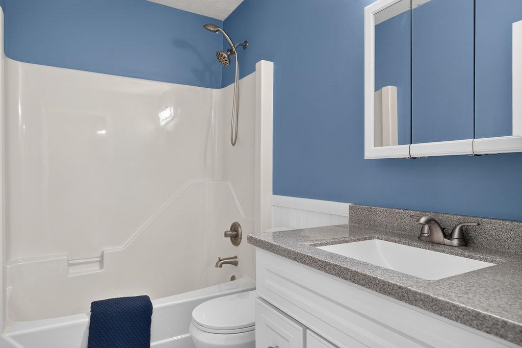 130 NORTHWOOD DR, WAYNESBORO, Virginia 22980, 3 Bedrooms Bedrooms, ,2 BathroomsBathrooms,Residential,130 NORTHWOOD DR,683119 MLS # 683119 130 NORTHWOOD DR, WAYNESBORO, Virginia 22980, 3 Bedrooms Bedrooms, ,2 BathroomsBathrooms,Residential,130 NORTHWOOD DR,683119 MLS # 683119