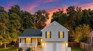 130 NORTHWOOD DR, WAYNESBORO, Virginia 22980, 3 Bedrooms Bedrooms, ,2 BathroomsBathrooms,Residential,130 NORTHWOOD DR,683119 MLS # 683119