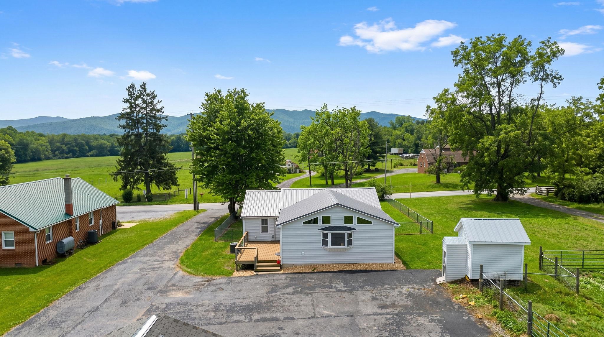 330 HOWARDSVILLE TPKE, STUARTS DRAFT, Virginia 24477, 3 Bedrooms Bedrooms, ,2 BathroomsBathrooms,Residential,330 HOWARDSVILLE TPKE,683122 MLS # 683122 330 HOWARDSVILLE TPKE, STUARTS DRAFT, Virginia 24477, 3 Bedrooms Bedrooms, ,2 BathroomsBathrooms,Residential,330 HOWARDSVILLE TPKE,683122 MLS # 683122