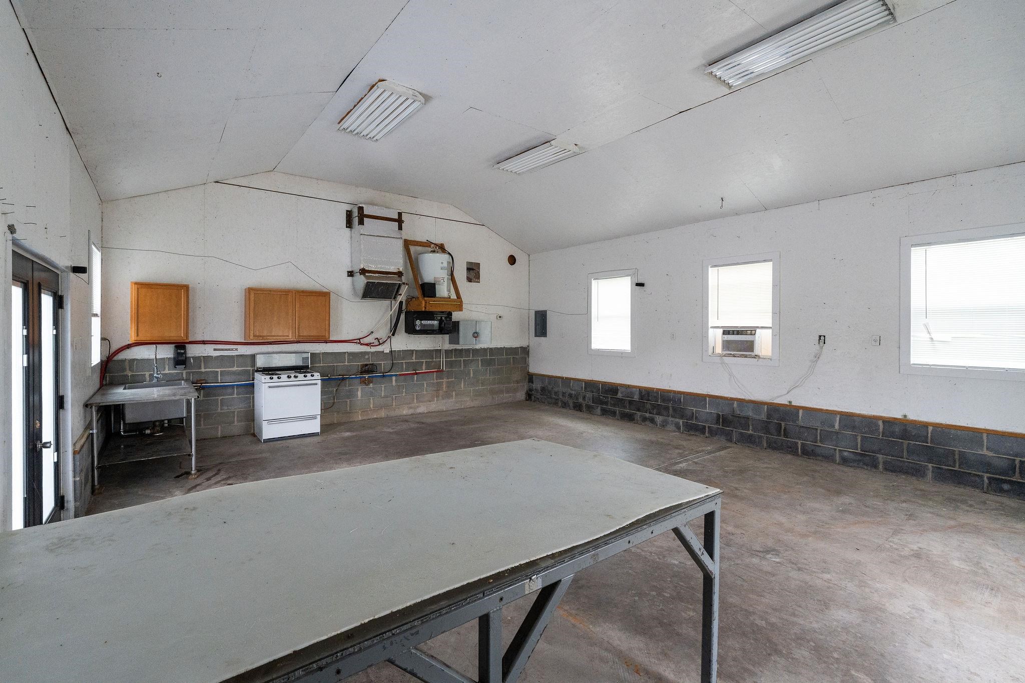 330 HOWARDSVILLE TPKE, STUARTS DRAFT, Virginia 24477, 3 Bedrooms Bedrooms, ,2 BathroomsBathrooms,Residential,330 HOWARDSVILLE TPKE,683122 MLS # 683122 330 HOWARDSVILLE TPKE, STUARTS DRAFT, Virginia 24477, 3 Bedrooms Bedrooms, ,2 BathroomsBathrooms,Residential,330 HOWARDSVILLE TPKE,683122 MLS # 683122