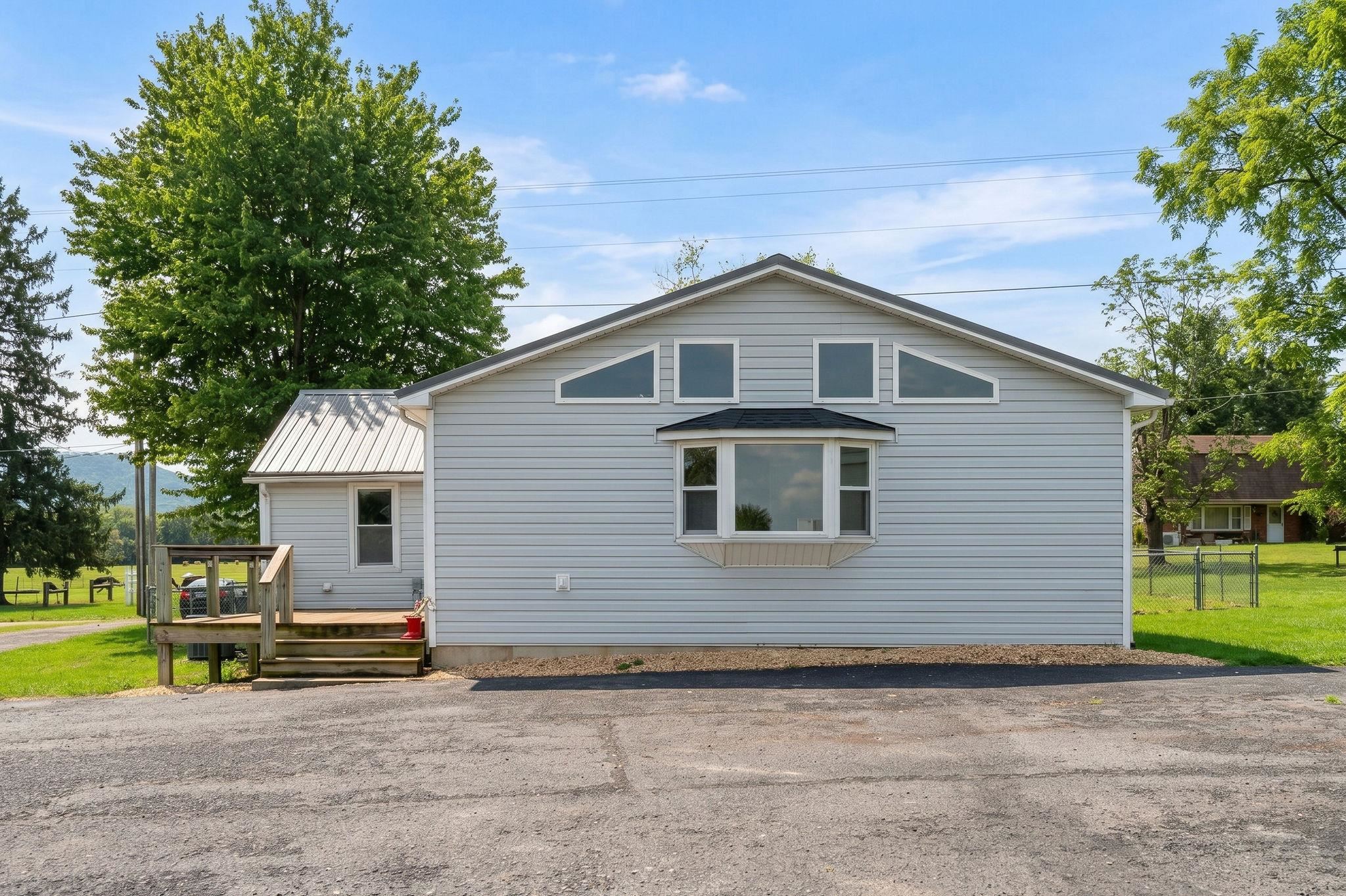 330 HOWARDSVILLE TPKE, STUARTS DRAFT, Virginia 24477, 3 Bedrooms Bedrooms, ,2 BathroomsBathrooms,Residential,330 HOWARDSVILLE TPKE,683122 MLS # 683122 330 HOWARDSVILLE TPKE, STUARTS DRAFT, Virginia 24477, 3 Bedrooms Bedrooms, ,2 BathroomsBathrooms,Residential,330 HOWARDSVILLE TPKE,683122 MLS # 683122