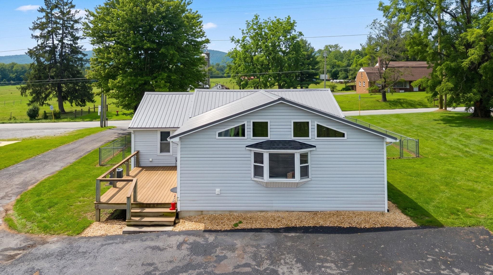 330 HOWARDSVILLE TPKE, STUARTS DRAFT, Virginia 24477, 3 Bedrooms Bedrooms, ,2 BathroomsBathrooms,Residential,330 HOWARDSVILLE TPKE,683122 MLS # 683122 330 HOWARDSVILLE TPKE, STUARTS DRAFT, Virginia 24477, 3 Bedrooms Bedrooms, ,2 BathroomsBathrooms,Residential,330 HOWARDSVILLE TPKE,683122 MLS # 683122