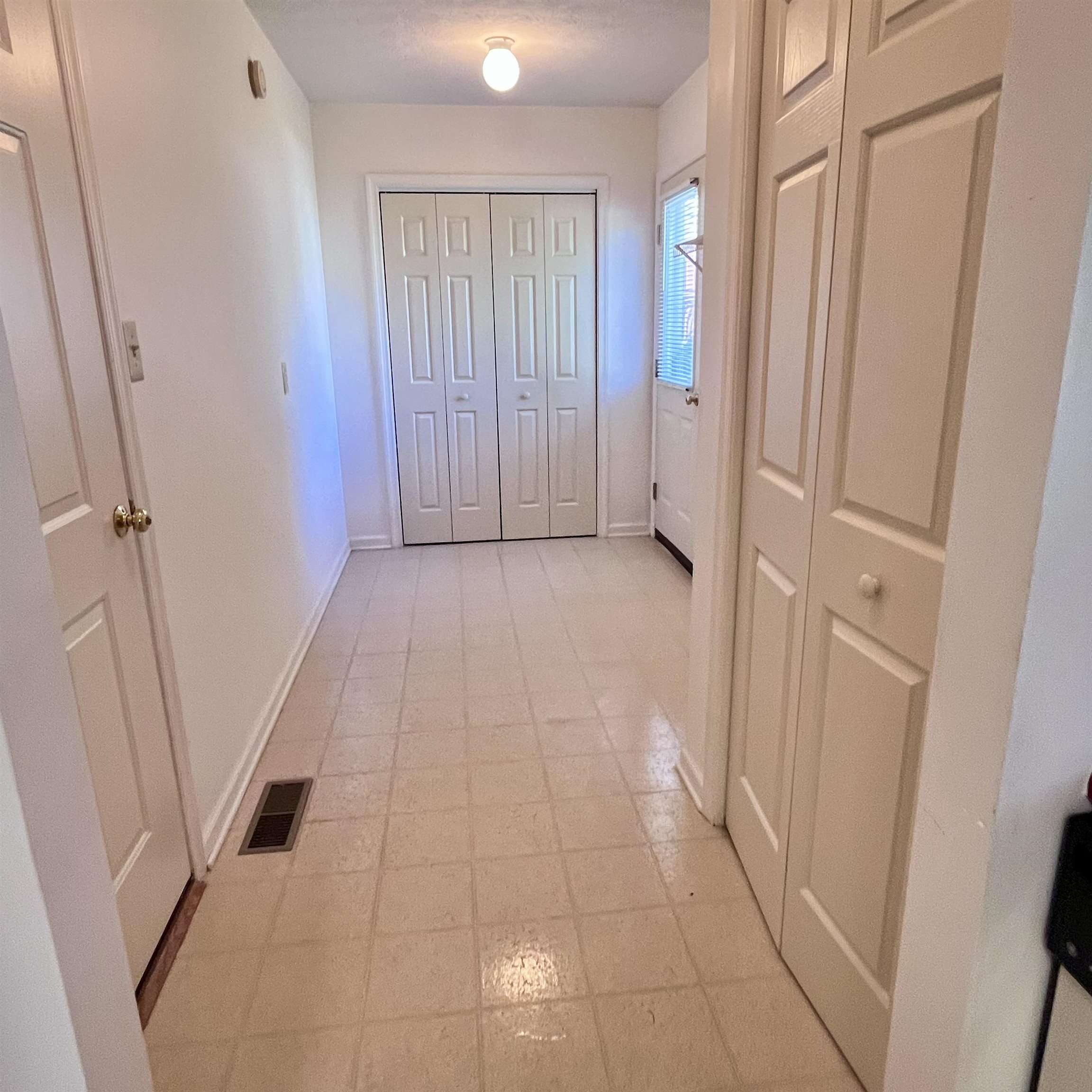 141 IRIS DR, WAYNESBORO, Virginia 22980, 3 Bedrooms Bedrooms, ,2 BathroomsBathrooms,Residential,141 IRIS DR,683123 MLS # 683123 141 IRIS DR, WAYNESBORO, Virginia 22980, 3 Bedrooms Bedrooms, ,2 BathroomsBathrooms,Residential,141 IRIS DR,683123 MLS # 683123