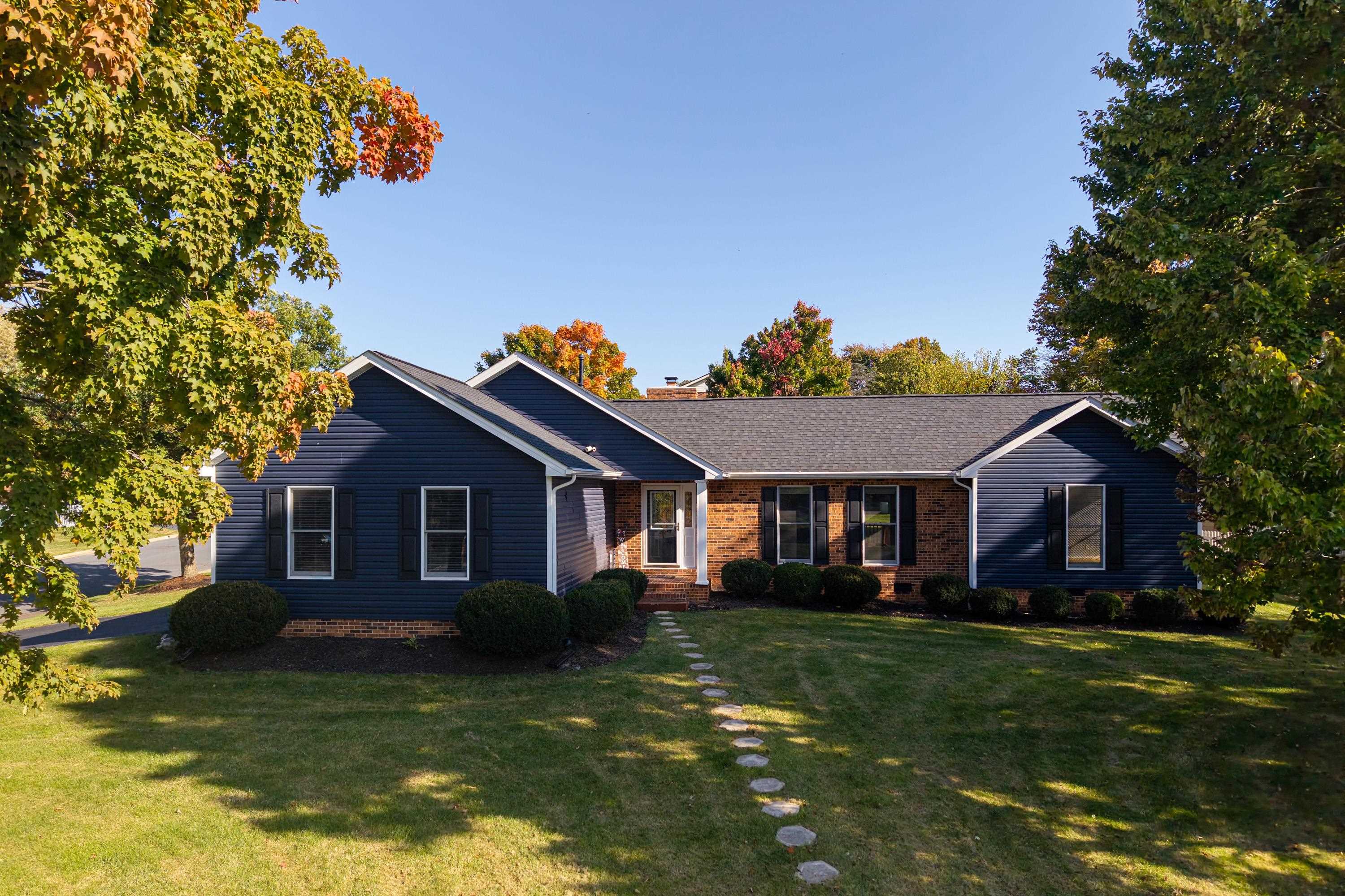 951 MOCKINGBIRD DR, HARRISONBURG, Virginia 22802, 3 Bedrooms Bedrooms, ,2 BathroomsBathrooms,Residential,951 MOCKINGBIRD DR,683124 MLS # 683124 951 MOCKINGBIRD DR, HARRISONBURG, Virginia 22802, 3 Bedrooms Bedrooms, ,2 BathroomsBathrooms,Residential,951 MOCKINGBIRD DR,683124 MLS # 683124