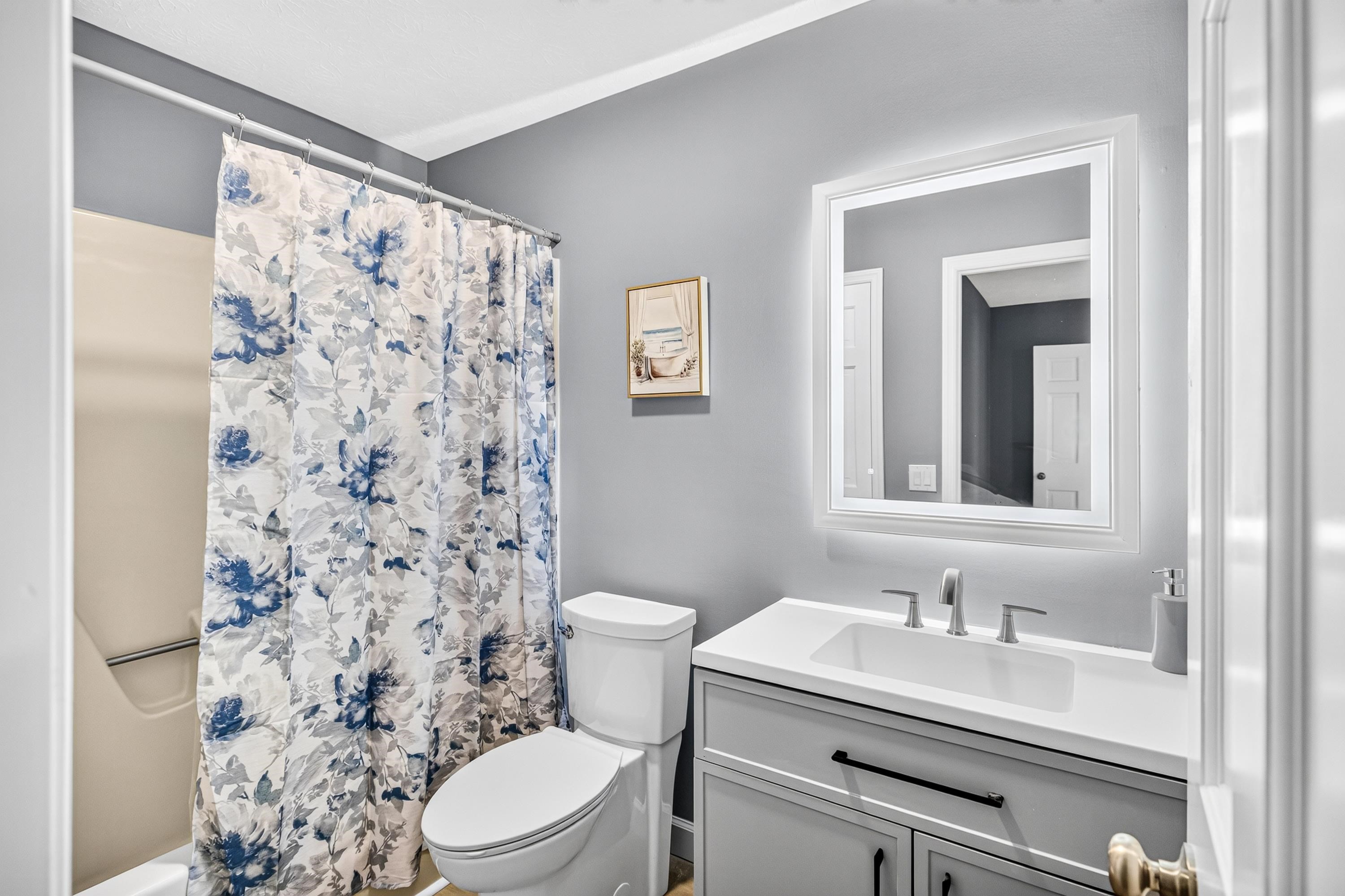 951 MOCKINGBIRD DR, HARRISONBURG, Virginia 22802, 3 Bedrooms Bedrooms, ,2 BathroomsBathrooms,Residential,951 MOCKINGBIRD DR,683124 MLS # 683124 951 MOCKINGBIRD DR, HARRISONBURG, Virginia 22802, 3 Bedrooms Bedrooms, ,2 BathroomsBathrooms,Residential,951 MOCKINGBIRD DR,683124 MLS # 683124