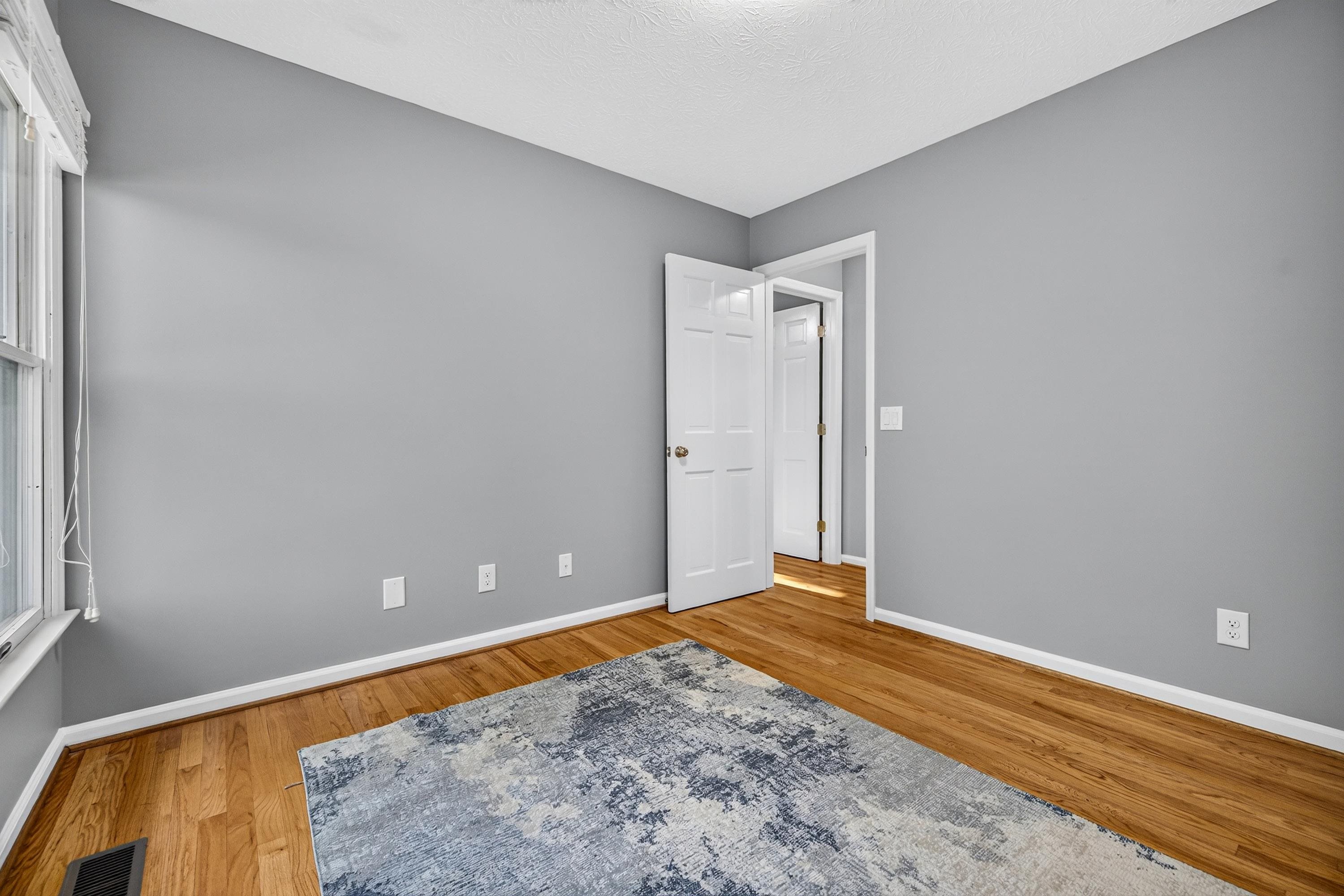 951 MOCKINGBIRD DR, HARRISONBURG, Virginia 22802, 3 Bedrooms Bedrooms, ,2 BathroomsBathrooms,Residential,951 MOCKINGBIRD DR,683124 MLS # 683124 951 MOCKINGBIRD DR, HARRISONBURG, Virginia 22802, 3 Bedrooms Bedrooms, ,2 BathroomsBathrooms,Residential,951 MOCKINGBIRD DR,683124 MLS # 683124