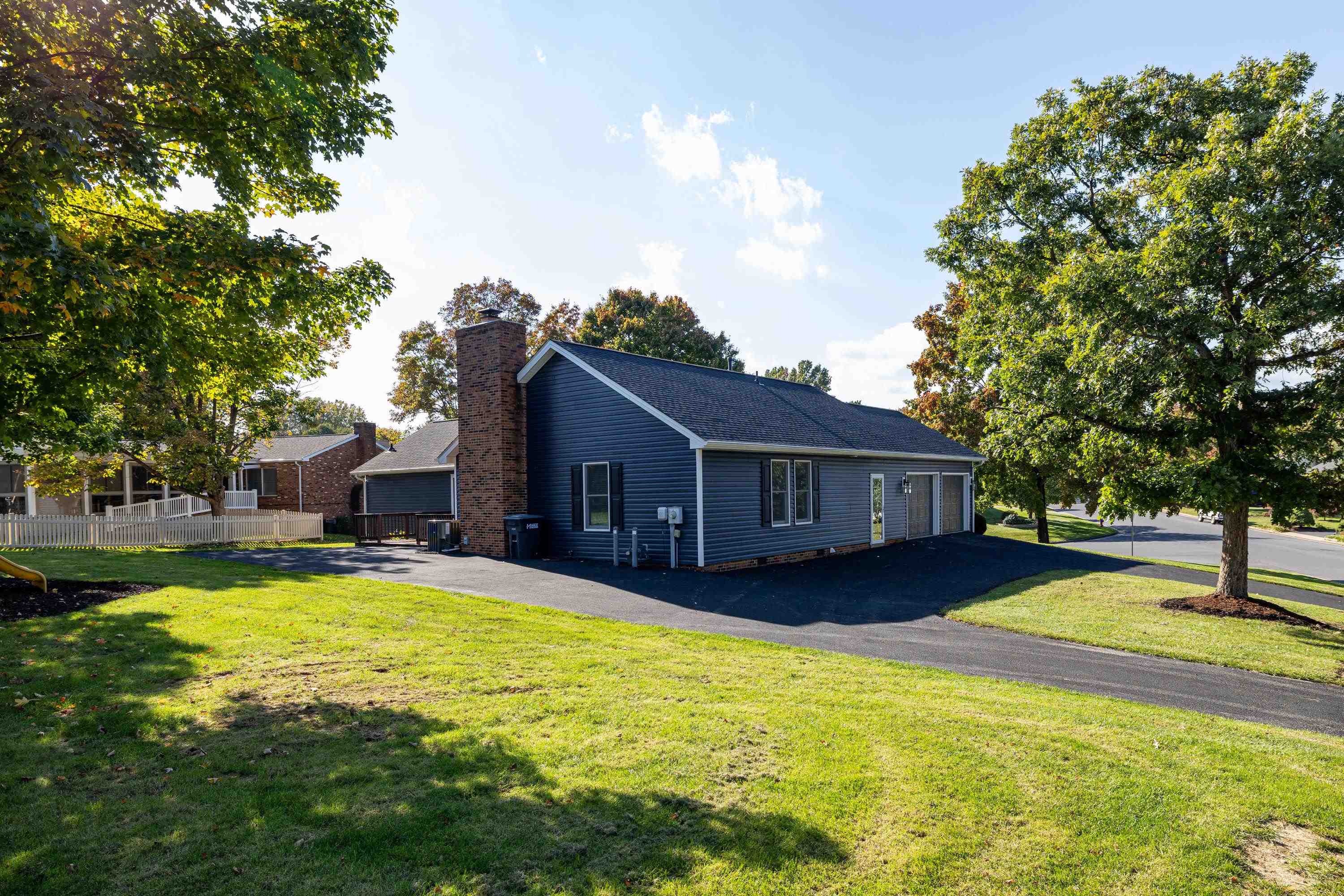 951 MOCKINGBIRD DR, HARRISONBURG, Virginia 22802, 3 Bedrooms Bedrooms, ,2 BathroomsBathrooms,Residential,951 MOCKINGBIRD DR,683124 MLS # 683124 951 MOCKINGBIRD DR, HARRISONBURG, Virginia 22802, 3 Bedrooms Bedrooms, ,2 BathroomsBathrooms,Residential,951 MOCKINGBIRD DR,683124 MLS # 683124