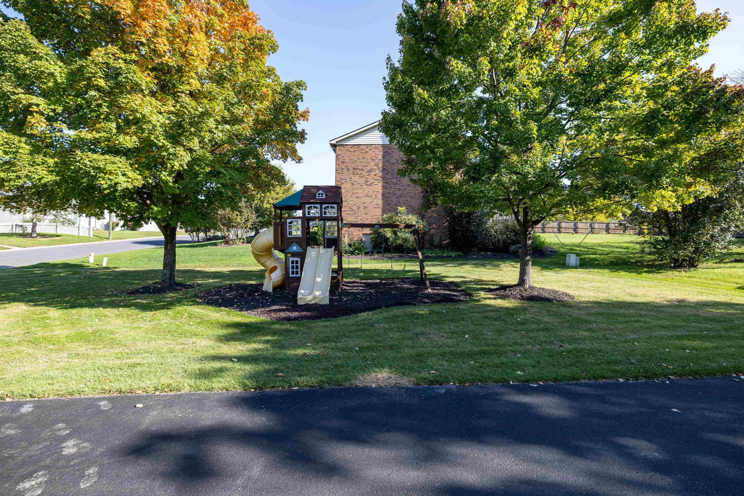 951 MOCKINGBIRD DR, HARRISONBURG, Virginia 22802, 3 Bedrooms Bedrooms, ,2 BathroomsBathrooms,Residential,951 MOCKINGBIRD DR,683124 MLS # 683124 951 MOCKINGBIRD DR, HARRISONBURG, Virginia 22802, 3 Bedrooms Bedrooms, ,2 BathroomsBathrooms,Residential,951 MOCKINGBIRD DR,683124 MLS # 683124