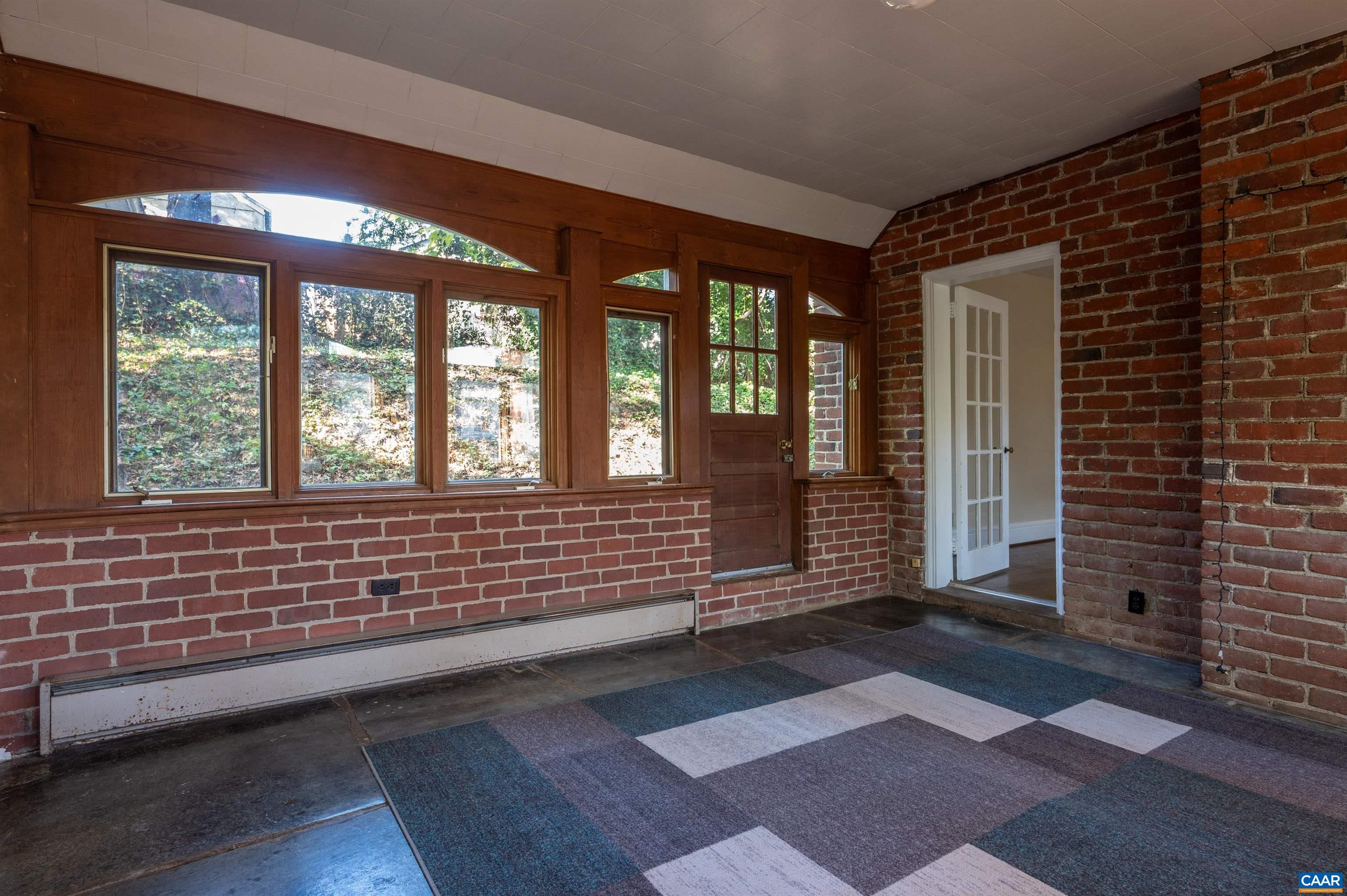118 WASHINGTON AVE, CHARLOTTESVILLE, Virginia 22903, 3 Bedrooms Bedrooms, ,2 BathroomsBathrooms,Residential,118 WASHINGTON AVE,683128 MLS # 683128 118 WASHINGTON AVE, CHARLOTTESVILLE, Virginia 22903, 3 Bedrooms Bedrooms, ,2 BathroomsBathrooms,Residential,118 WASHINGTON AVE,683128 MLS # 683128