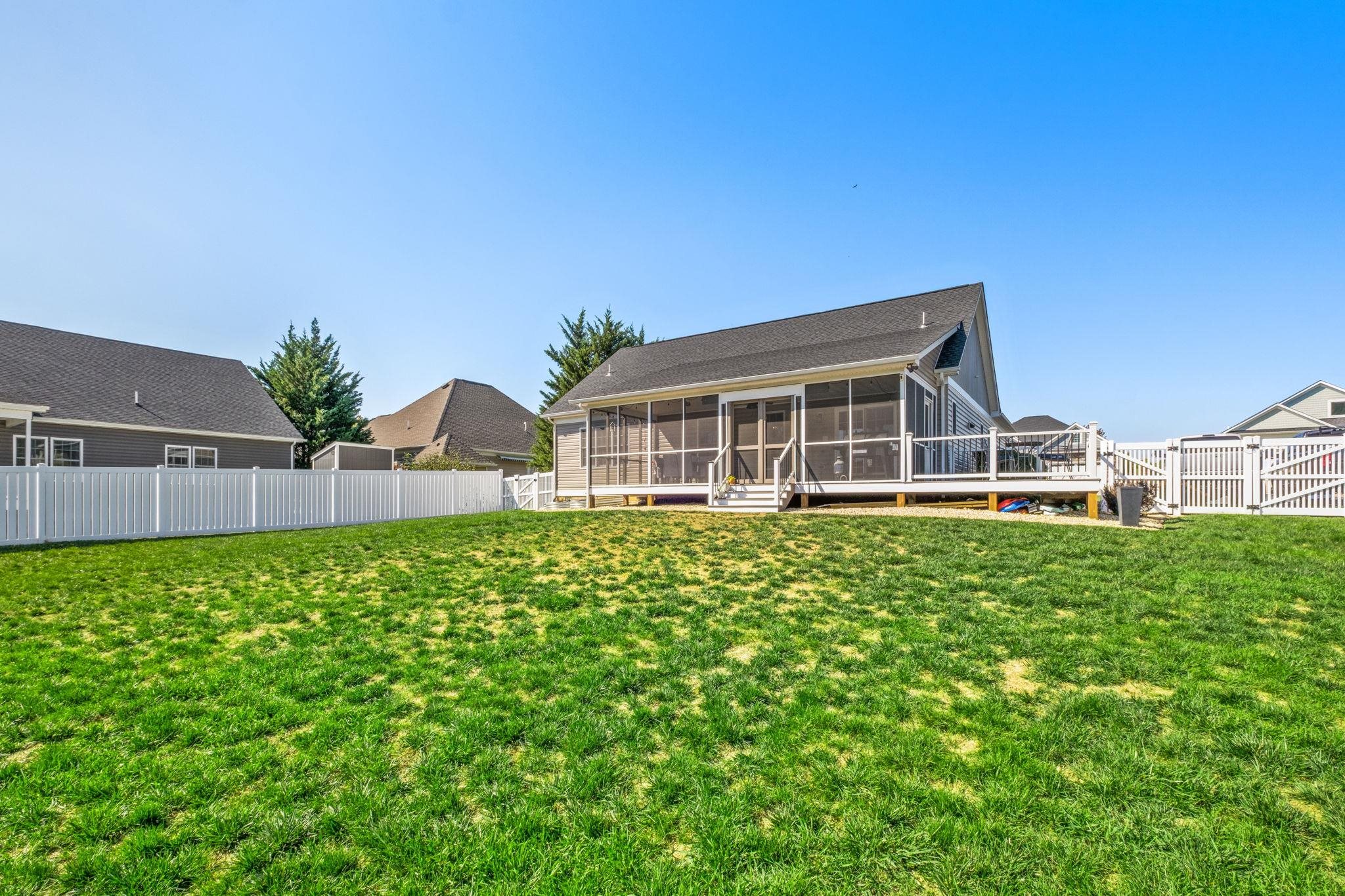304 GRAY DR, WAYNESBORO, Virginia 22980, 3 Bedrooms Bedrooms, ,2 BathroomsBathrooms,Residential,304 GRAY DR,683131 MLS # 683131 304 GRAY DR, WAYNESBORO, Virginia 22980, 3 Bedrooms Bedrooms, ,2 BathroomsBathrooms,Residential,304 GRAY DR,683131 MLS # 683131