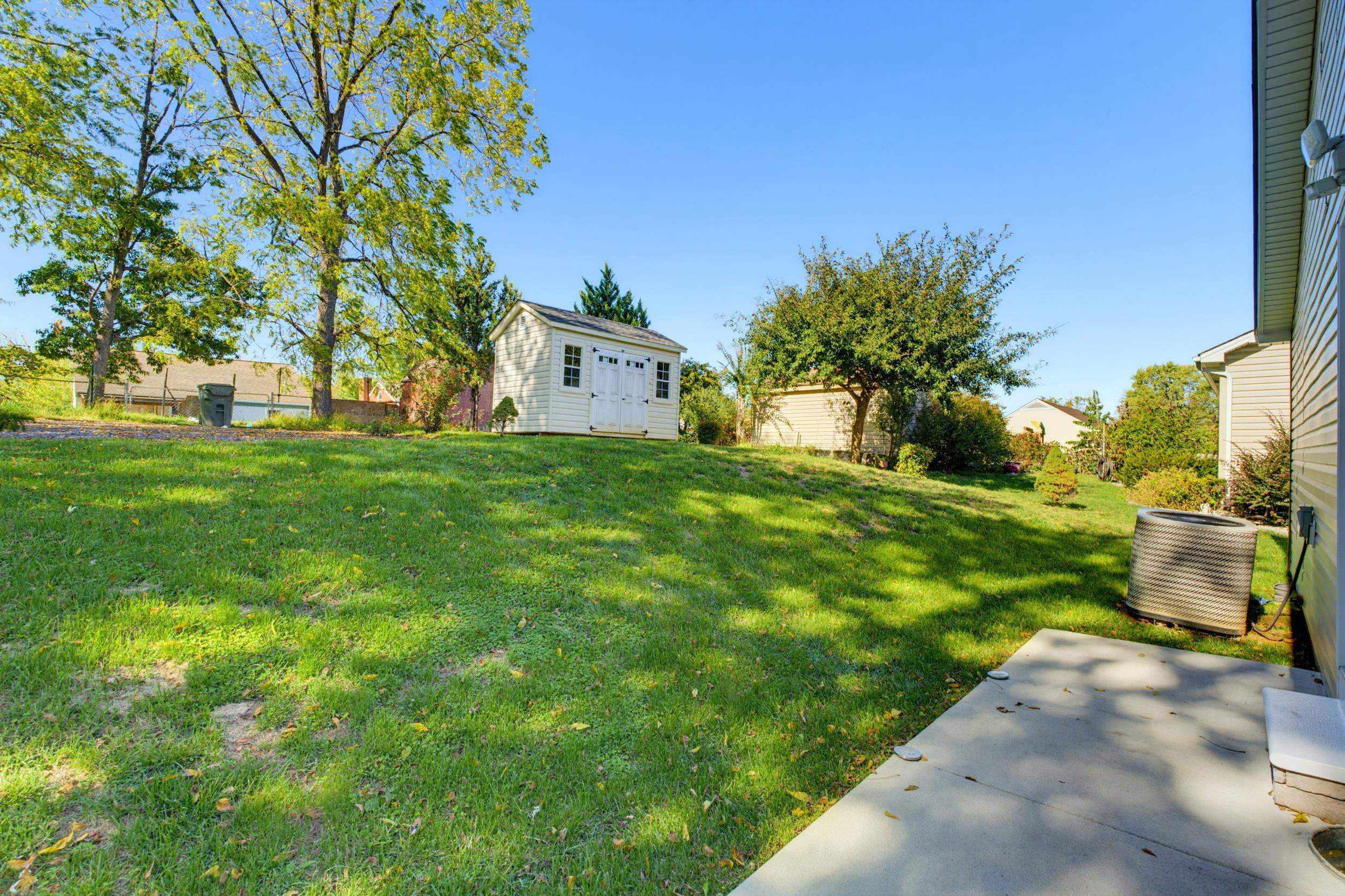 817 SHERWOOD AVE, WAYNESBORO, Virginia 22980, 3 Bedrooms Bedrooms, ,2 BathroomsBathrooms,Residential,Sherwood Serenity,817 SHERWOOD AVE,683134 MLS # 683134 817 SHERWOOD AVE, WAYNESBORO, Virginia 22980, 3 Bedrooms Bedrooms, ,2 BathroomsBathrooms,Residential,Sherwood Serenity,817 SHERWOOD AVE,683134 MLS # 683134