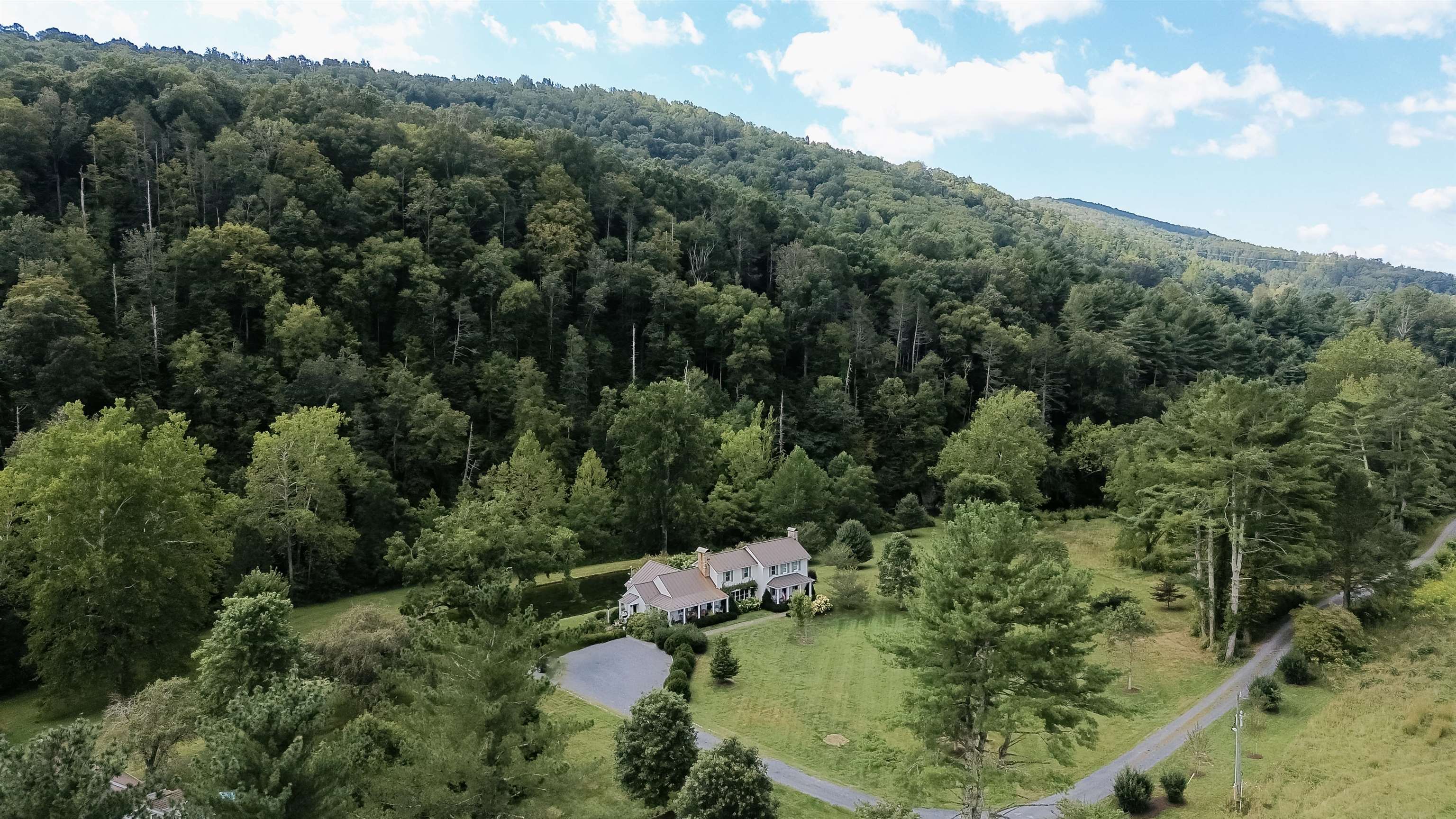 23376 SAM SNEAD HWY, WARM SPRINGS, Virginia 24484, 1 Bedroom Bedrooms, ,1 BathroomBathrooms,Residential,Spring Hollow Farm,23376 SAM SNEAD HWY,683135 MLS # 683135 23376 SAM SNEAD HWY, WARM SPRINGS, Virginia 24484, 1 Bedroom Bedrooms, ,1 BathroomBathrooms,Residential,Spring Hollow Farm,23376 SAM SNEAD HWY,683135 MLS # 683135