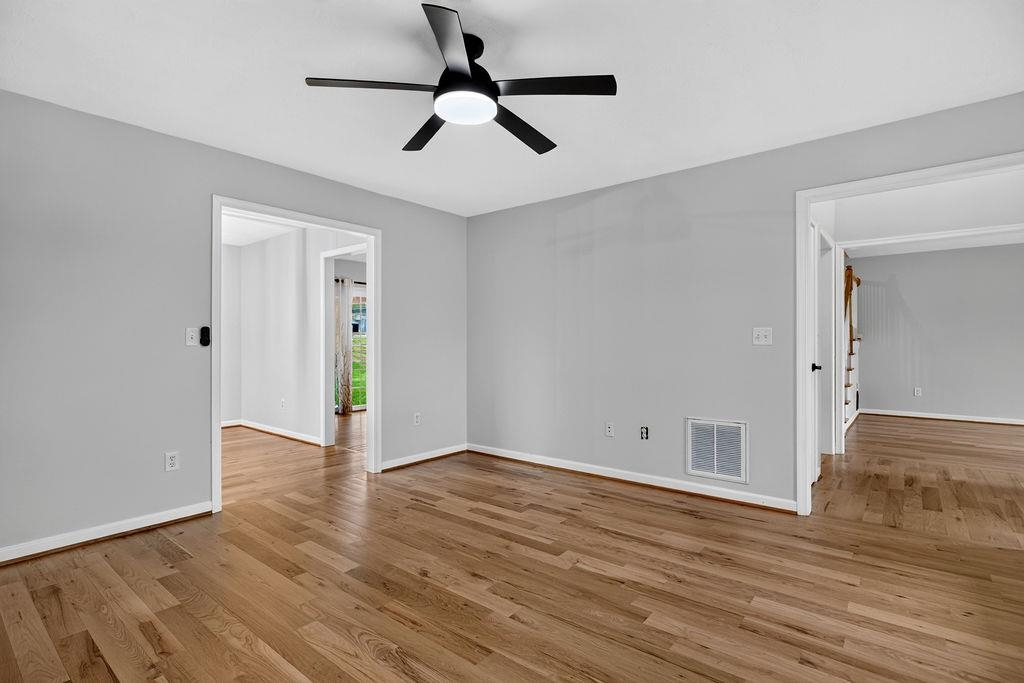31 BAXTER CT, WAYNESBORO, Virginia 22980, 4 Bedrooms Bedrooms, ,2 BathroomsBathrooms,Residential,31 BAXTER CT,683136 MLS # 683136 31 BAXTER CT, WAYNESBORO, Virginia 22980, 4 Bedrooms Bedrooms, ,2 BathroomsBathrooms,Residential,31 BAXTER CT,683136 MLS # 683136