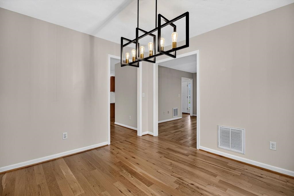 31 BAXTER CT, WAYNESBORO, Virginia 22980, 4 Bedrooms Bedrooms, ,2 BathroomsBathrooms,Residential,31 BAXTER CT,683136 MLS # 683136 31 BAXTER CT, WAYNESBORO, Virginia 22980, 4 Bedrooms Bedrooms, ,2 BathroomsBathrooms,Residential,31 BAXTER CT,683136 MLS # 683136