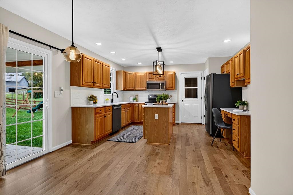 31 BAXTER CT, WAYNESBORO, Virginia 22980, 4 Bedrooms Bedrooms, ,2 BathroomsBathrooms,Residential,31 BAXTER CT,683136 MLS # 683136 31 BAXTER CT, WAYNESBORO, Virginia 22980, 4 Bedrooms Bedrooms, ,2 BathroomsBathrooms,Residential,31 BAXTER CT,683136 MLS # 683136