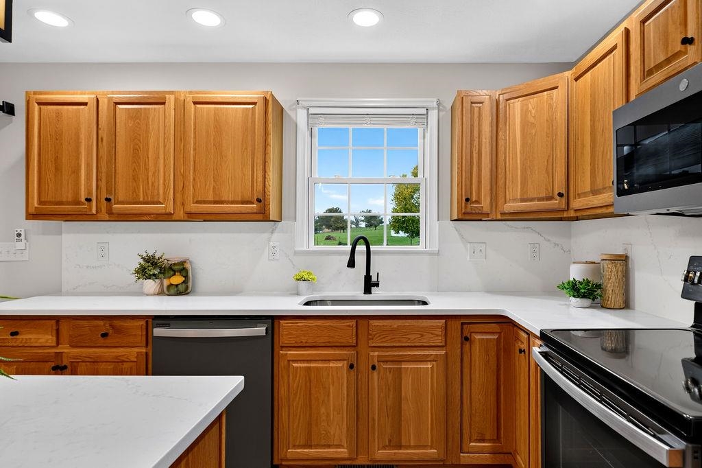 31 BAXTER CT, WAYNESBORO, Virginia 22980, 4 Bedrooms Bedrooms, ,2 BathroomsBathrooms,Residential,31 BAXTER CT,683136 MLS # 683136 31 BAXTER CT, WAYNESBORO, Virginia 22980, 4 Bedrooms Bedrooms, ,2 BathroomsBathrooms,Residential,31 BAXTER CT,683136 MLS # 683136