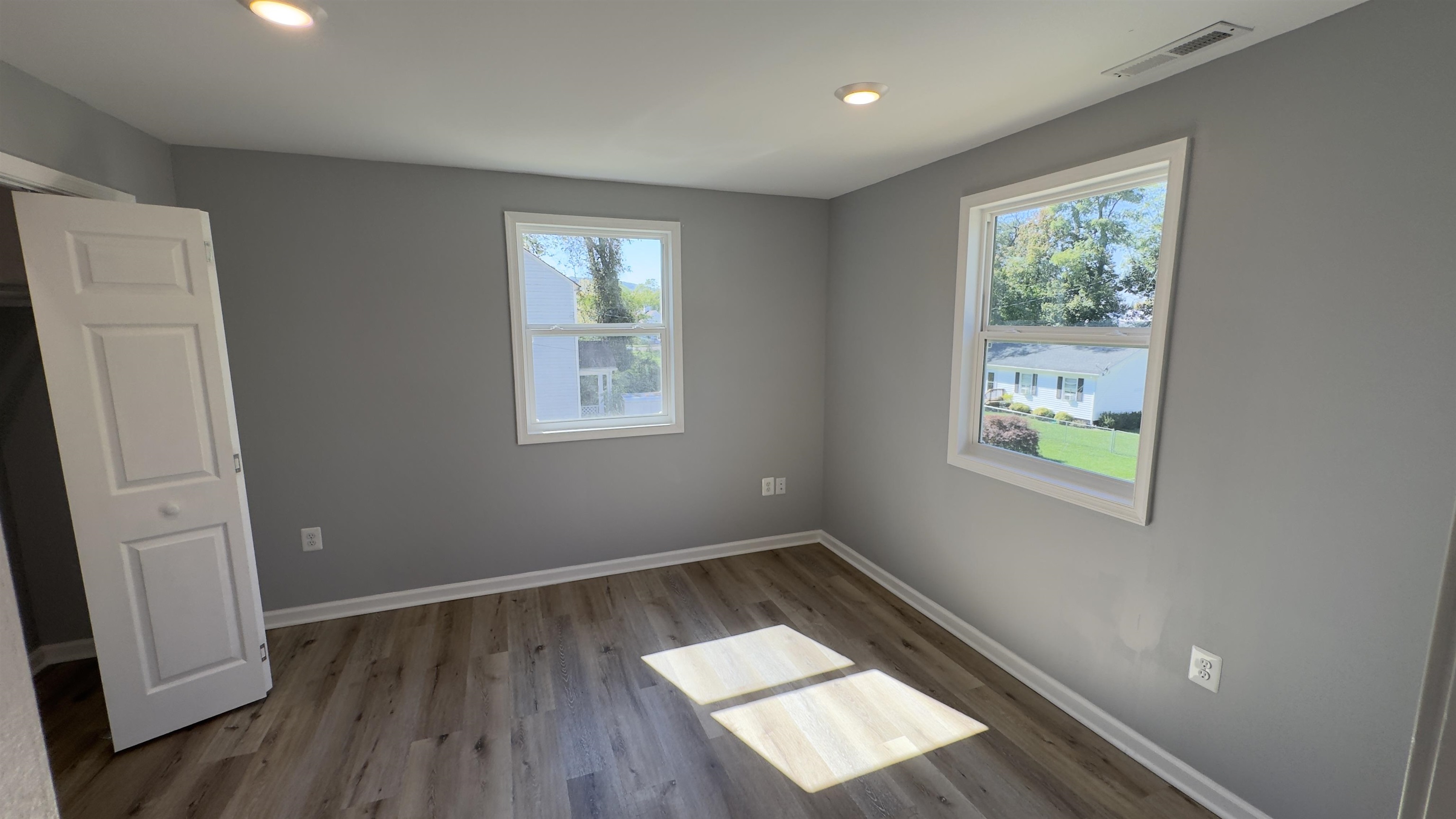 174 N WINCHESTER AVE, WAYNESBORO, Virginia 22980, 3 Bedrooms Bedrooms, ,1 BathroomBathrooms,Residential,174 N WINCHESTER AVE,683137 MLS # 683137 174 N WINCHESTER AVE, WAYNESBORO, Virginia 22980, 3 Bedrooms Bedrooms, ,1 BathroomBathrooms,Residential,174 N WINCHESTER AVE,683137 MLS # 683137