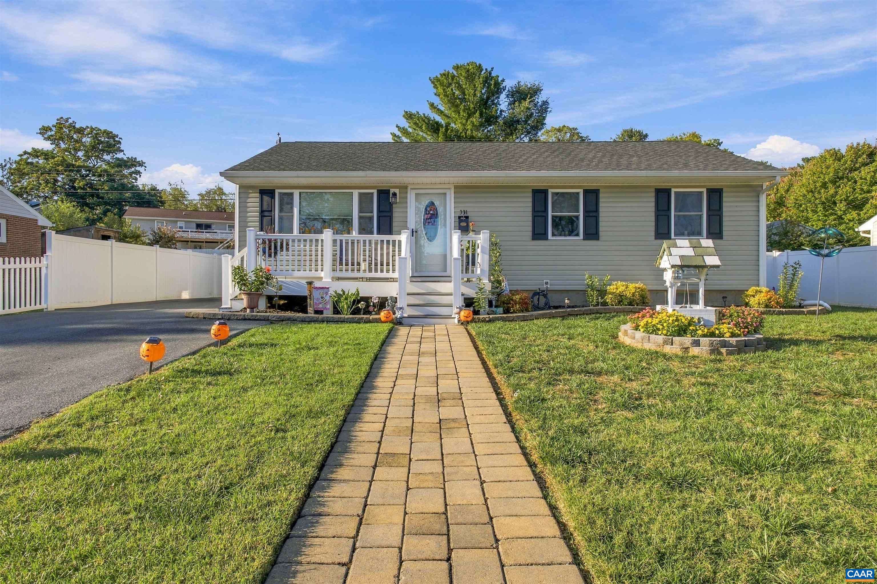 331 LINK RD, WAYNESBORO, Virginia 22980, 4 Bedrooms Bedrooms, ,2 BathroomsBathrooms,Residential,331 LINK RD,683141 MLS # 683141 331 LINK RD, WAYNESBORO, Virginia 22980, 4 Bedrooms Bedrooms, ,2 BathroomsBathrooms,Residential,331 LINK RD,683141 MLS # 683141