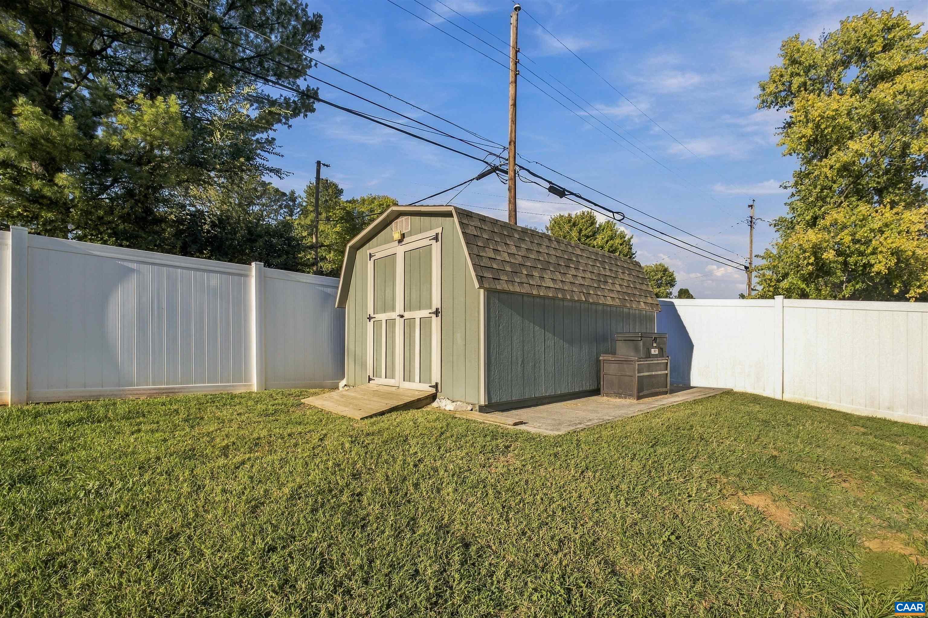 331 LINK RD, WAYNESBORO, Virginia 22980, 4 Bedrooms Bedrooms, ,2 BathroomsBathrooms,Residential,331 LINK RD,683141 MLS # 683141 331 LINK RD, WAYNESBORO, Virginia 22980, 4 Bedrooms Bedrooms, ,2 BathroomsBathrooms,Residential,331 LINK RD,683141 MLS # 683141