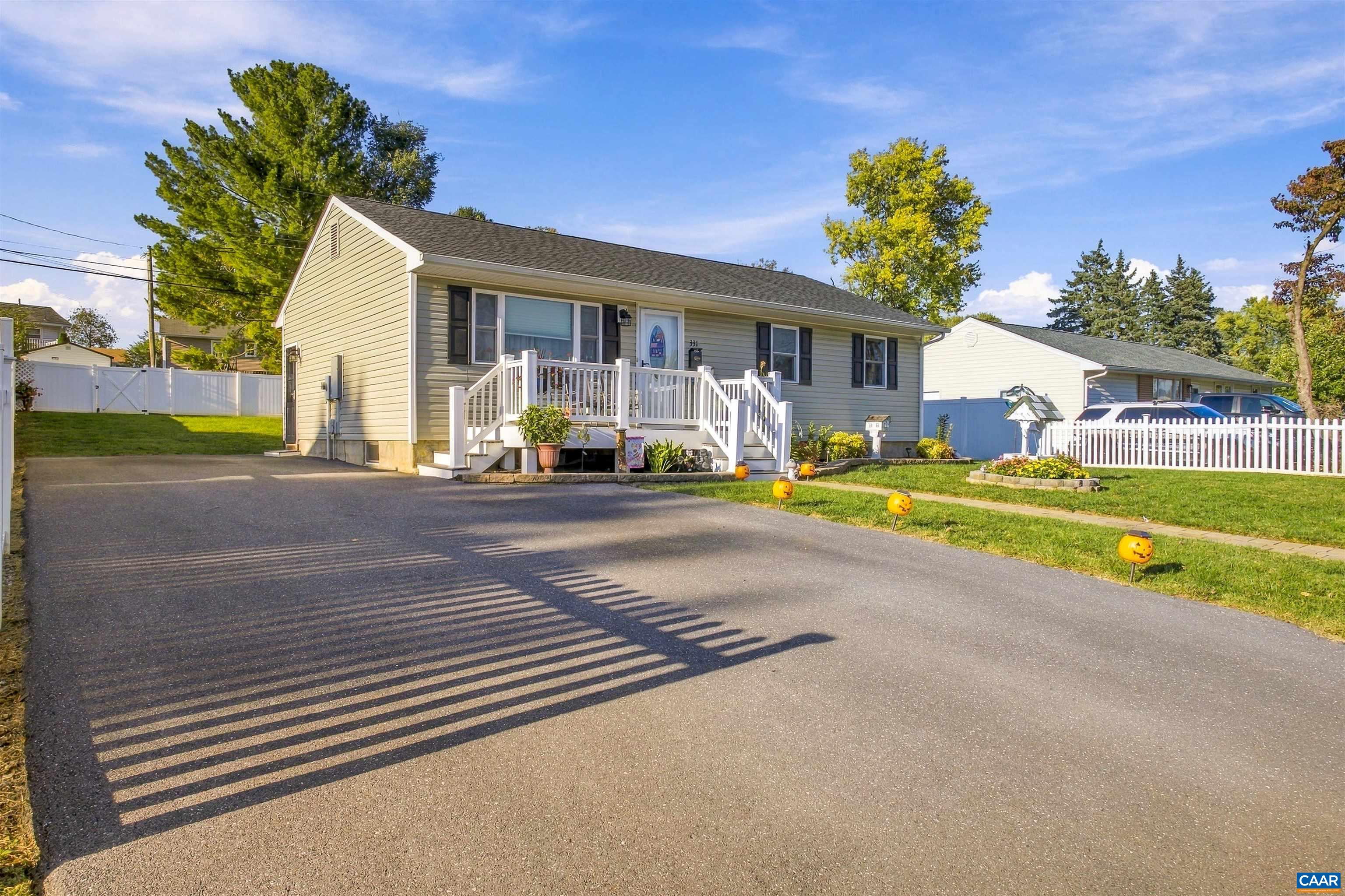 331 LINK RD, WAYNESBORO, Virginia 22980, 4 Bedrooms Bedrooms, ,2 BathroomsBathrooms,Residential,331 LINK RD,683141 MLS # 683141 331 LINK RD, WAYNESBORO, Virginia 22980, 4 Bedrooms Bedrooms, ,2 BathroomsBathrooms,Residential,331 LINK RD,683141 MLS # 683141