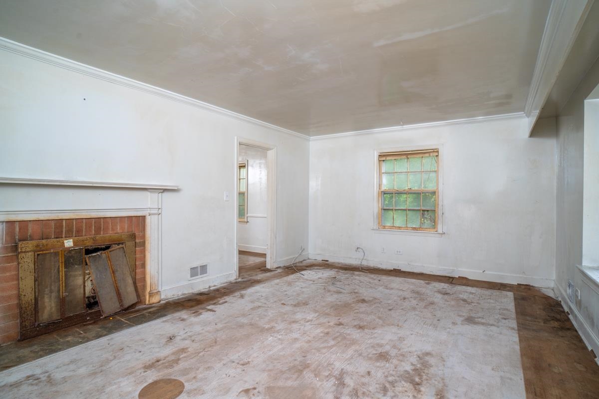 1544 OVERLOOK DR, CHARLOTTESVILLE, Virginia 22903, 3 Bedrooms Bedrooms, ,2 BathroomsBathrooms,Residential,1544 OVERLOOK DR,683142 MLS # 683142 1544 OVERLOOK DR, CHARLOTTESVILLE, Virginia 22903, 3 Bedrooms Bedrooms, ,2 BathroomsBathrooms,Residential,1544 OVERLOOK DR,683142 MLS # 683142