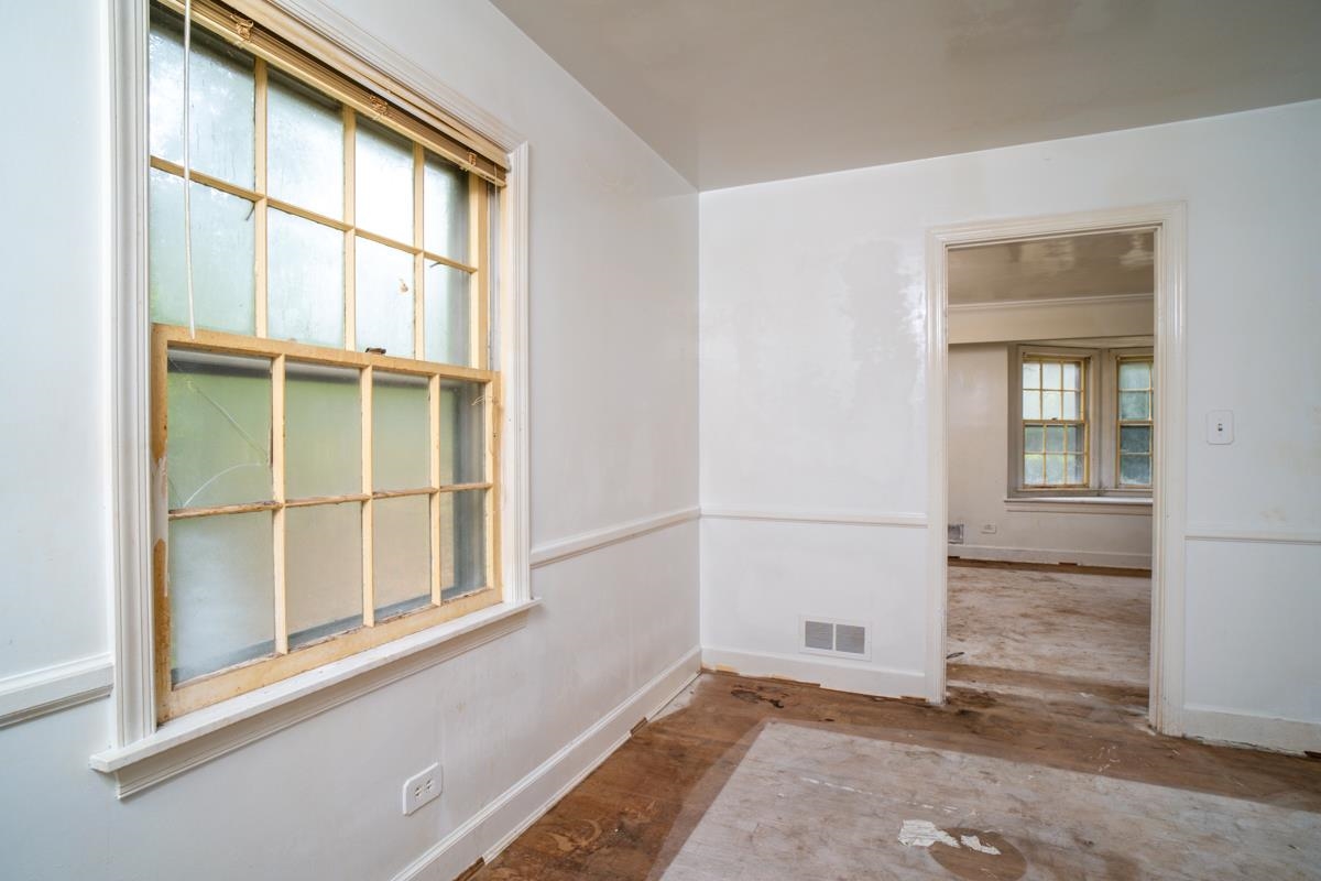1544 OVERLOOK DR, CHARLOTTESVILLE, Virginia 22903, 3 Bedrooms Bedrooms, ,2 BathroomsBathrooms,Residential,1544 OVERLOOK DR,683142 MLS # 683142 1544 OVERLOOK DR, CHARLOTTESVILLE, Virginia 22903, 3 Bedrooms Bedrooms, ,2 BathroomsBathrooms,Residential,1544 OVERLOOK DR,683142 MLS # 683142