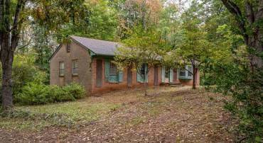 1544 OVERLOOK DR, CHARLOTTESVILLE, Virginia 22903, 3 Bedrooms Bedrooms, ,2 BathroomsBathrooms,Residential,1544 OVERLOOK DR,683142 MLS # 683142