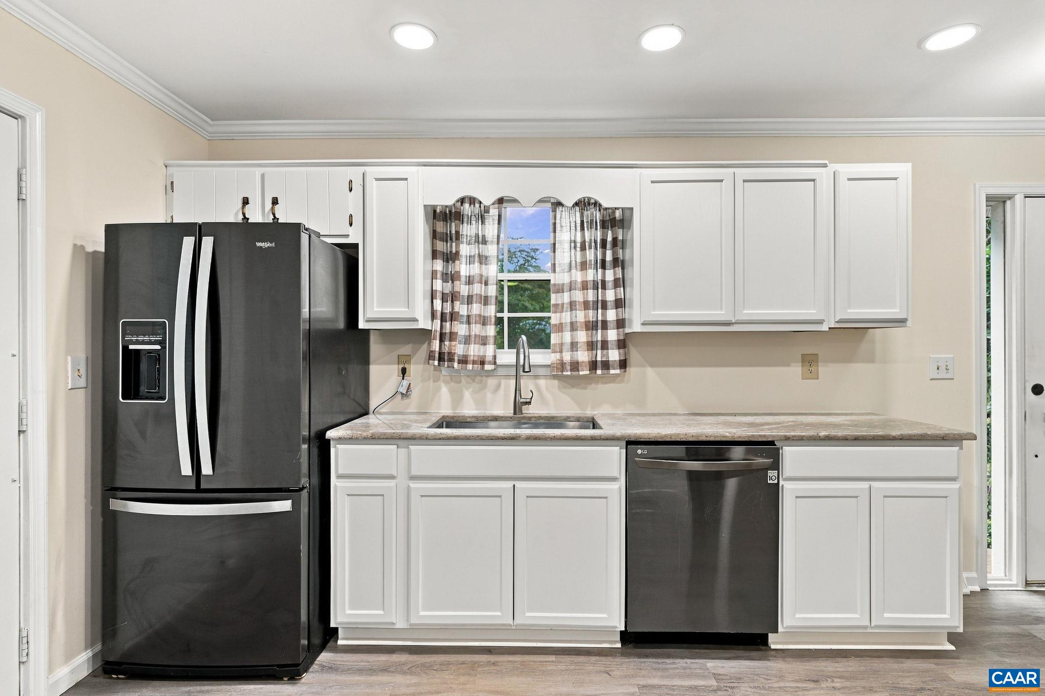 2384 WHITNEY CT, CHARLOTTESVILLE, Virginia 22911, 3 Bedrooms Bedrooms, ,1 BathroomBathrooms,Residential,2384 WHITNEY CT,683144 MLS # 683144
