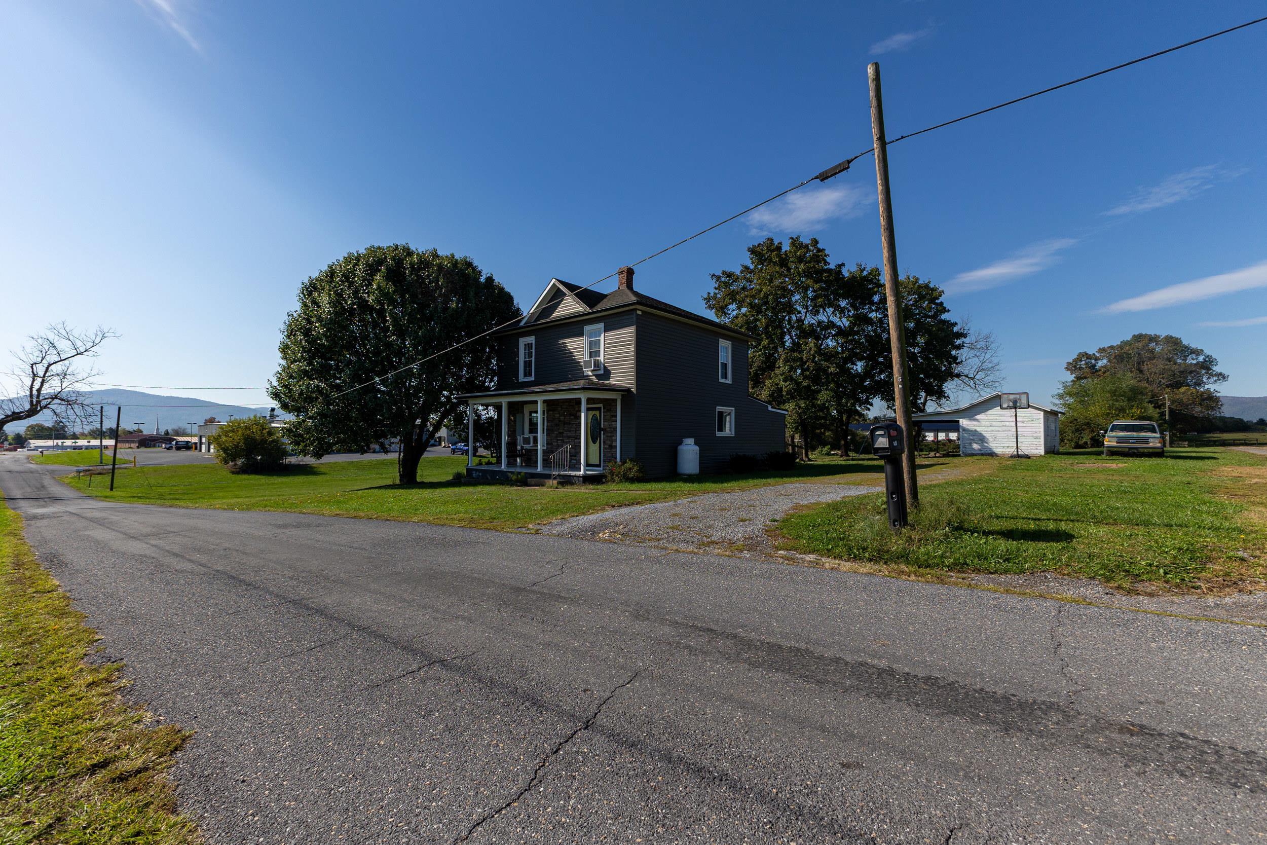 129 MT HERMON RD, ELKTON, Virginia 22827, 3 Bedrooms Bedrooms, ,1 BathroomBathrooms,Residential,129 MT HERMON RD,683149 MLS # 683149 129 MT HERMON RD, ELKTON, Virginia 22827, 3 Bedrooms Bedrooms, ,1 BathroomBathrooms,Residential,129 MT HERMON RD,683149 MLS # 683149