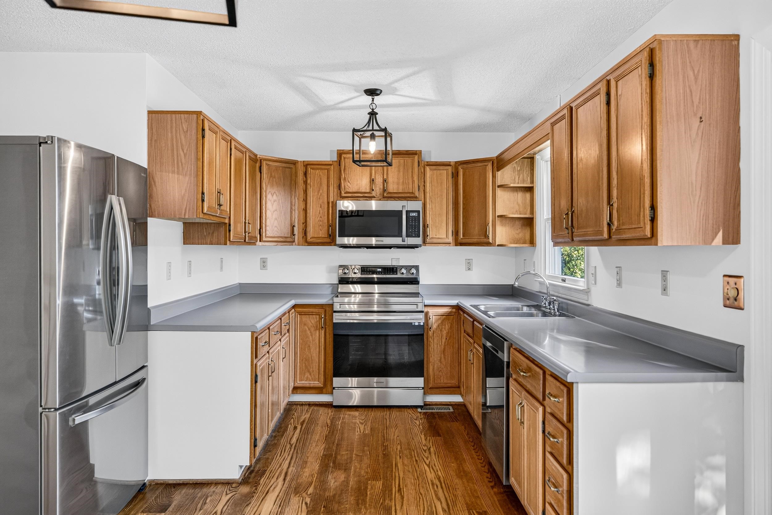 5908 W DONNAGAIL DR, PENN LAIRD, Virginia 22846, 4 Bedrooms Bedrooms, ,3 BathroomsBathrooms,Residential,5908 W DONNAGAIL DR,683153 MLS # 683153