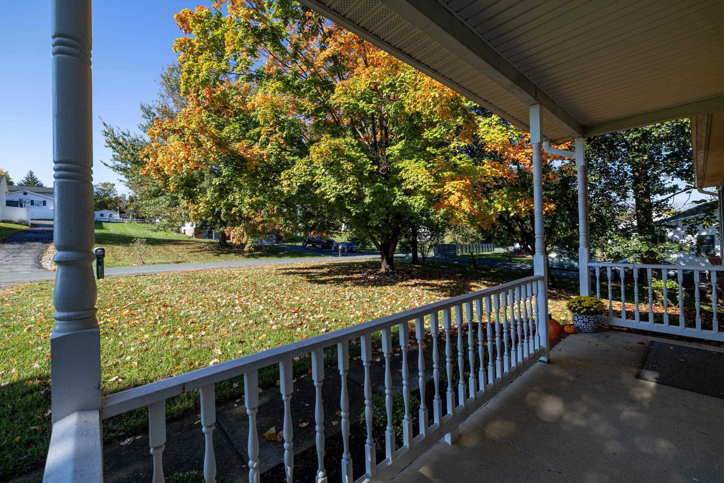 5908 W DONNAGAIL DR, PENN LAIRD, Virginia 22846, 4 Bedrooms Bedrooms, ,3 BathroomsBathrooms,Residential,5908 W DONNAGAIL DR,683153 MLS # 683153