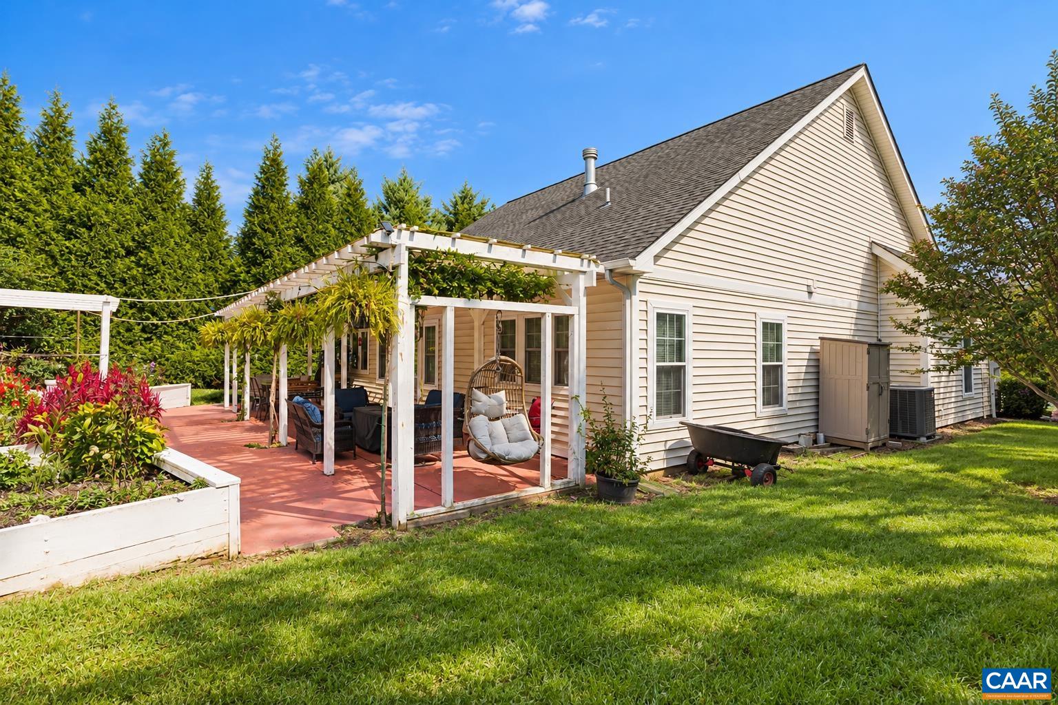 208 GLEN CIR, TROY, Virginia 22974, 3 Bedrooms Bedrooms, ,2 BathroomsBathrooms,Residential,208 GLEN CIR,683154 MLS # 683154 208 GLEN CIR, TROY, Virginia 22974, 3 Bedrooms Bedrooms, ,2 BathroomsBathrooms,Residential,208 GLEN CIR,683154 MLS # 683154