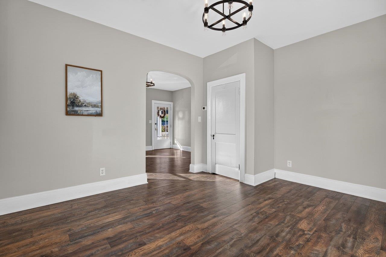 415 MARQUIS ST, STAUNTON, Virginia 24401, 3 Bedrooms Bedrooms, ,2 BathroomsBathrooms,Residential,415 MARQUIS ST,683163 MLS # 683163
