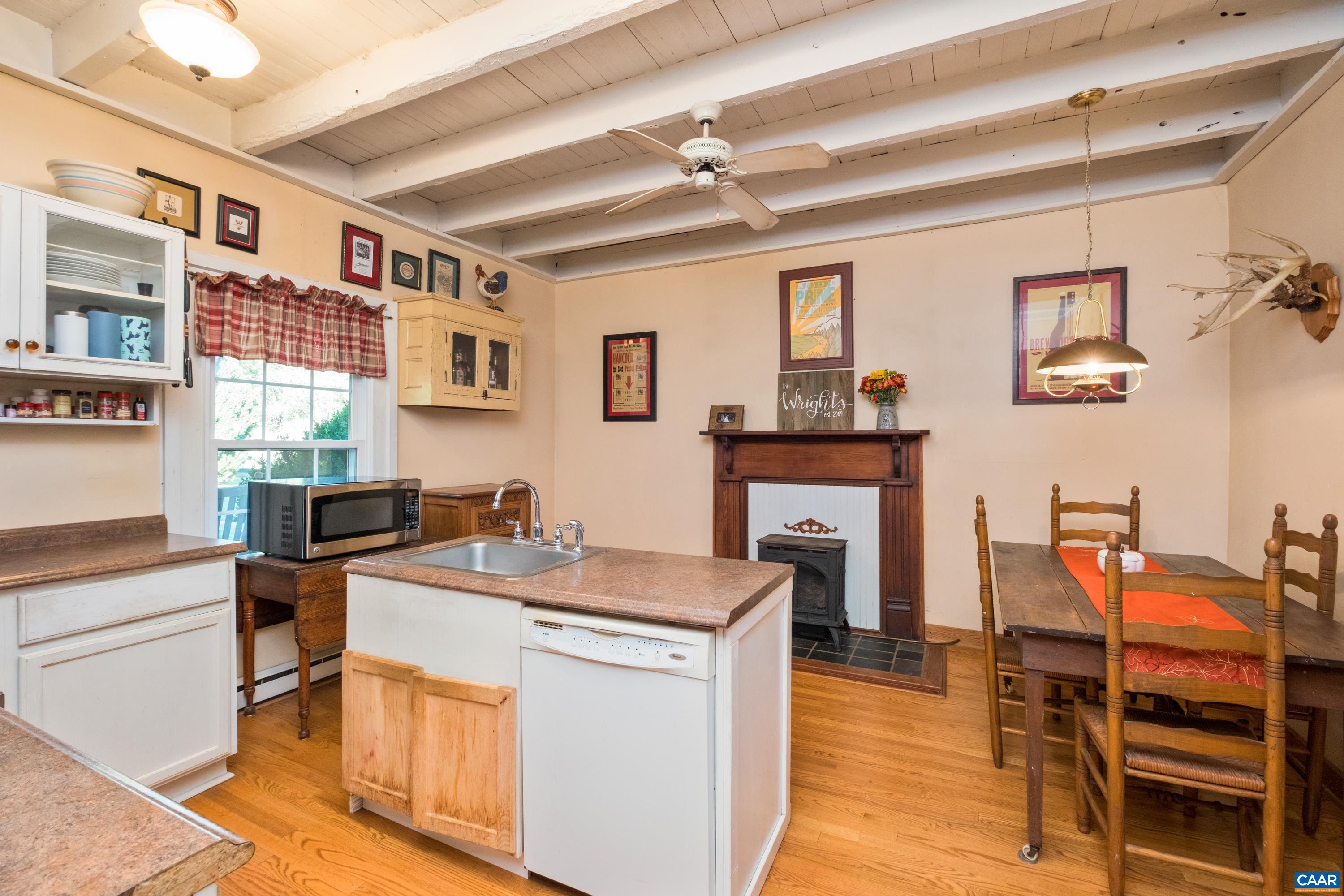 5512 WHEELERS COVE RD, SHIPMAN, Virginia 22971, 3 Bedrooms Bedrooms, ,1 BathroomBathrooms,Residential,5512 WHEELERS COVE RD,683164 MLS # 683164 5512 WHEELERS COVE RD, SHIPMAN, Virginia 22971, 3 Bedrooms Bedrooms, ,1 BathroomBathrooms,Residential,5512 WHEELERS COVE RD,683164 MLS # 683164