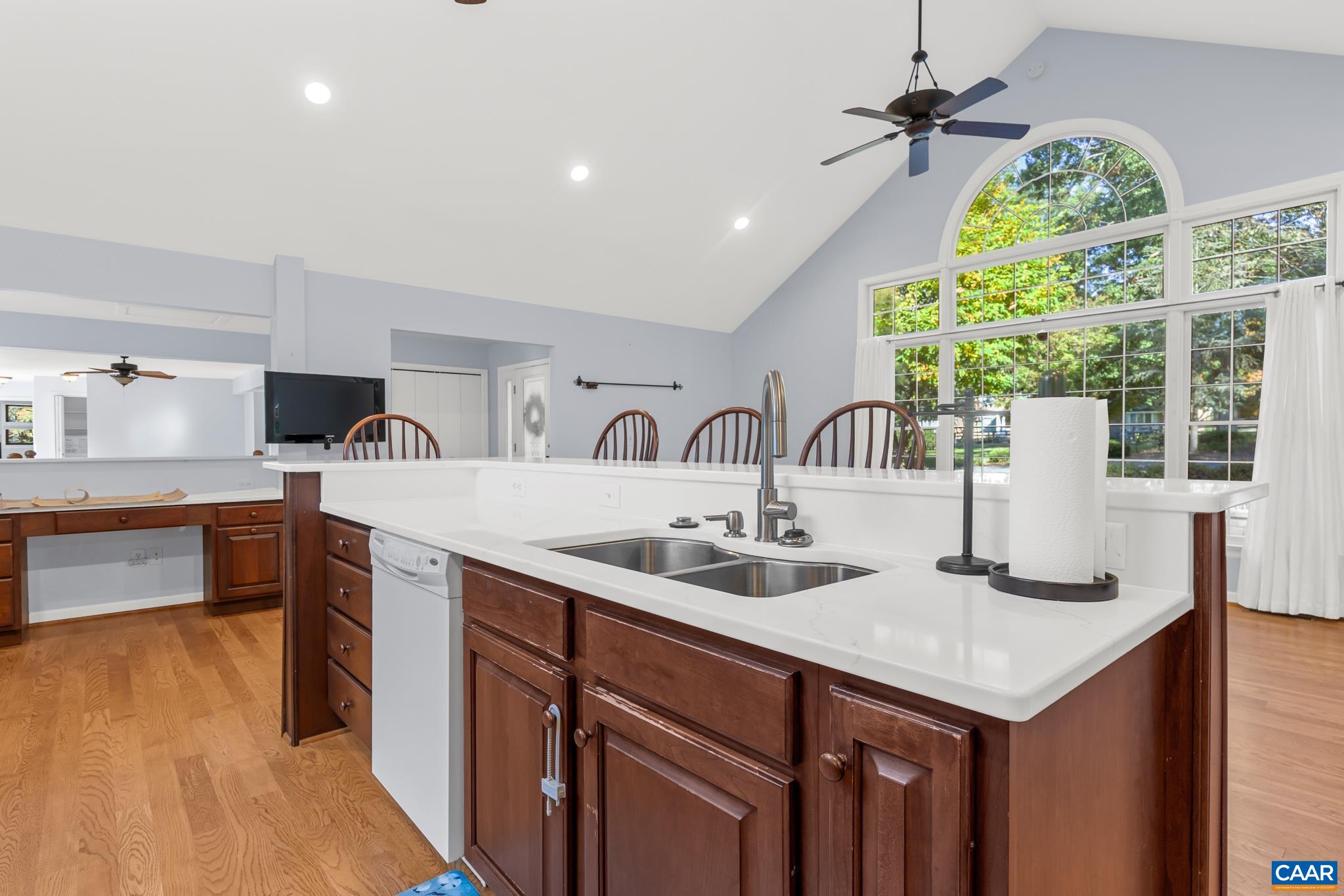 686 E F ST, ELKTON, Virginia 22827, 4 Bedrooms Bedrooms, ,2 BathroomsBathrooms,Residential,686 E F ST,683167 MLS # 683167 686 E F ST, ELKTON, Virginia 22827, 4 Bedrooms Bedrooms, ,2 BathroomsBathrooms,Residential,686 E F ST,683167 MLS # 683167