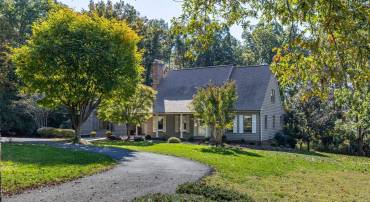 686 E F ST, ELKTON, Virginia 22827, 4 Bedrooms Bedrooms, ,2 BathroomsBathrooms,Residential,686 E F ST,683167 MLS # 683167