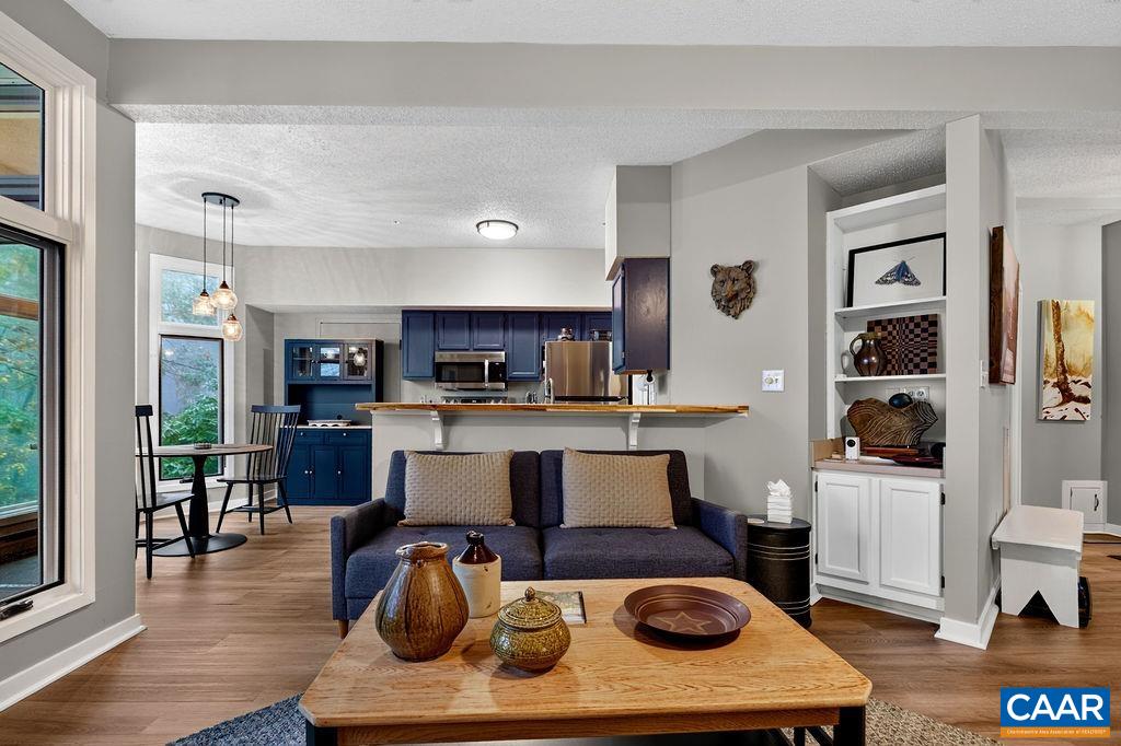2001 STONE RIDGE WOODS CONDOS, WINTERGREEN RESORT, Virginia 22967, 2 Bedrooms Bedrooms, ,2 BathroomsBathrooms,Residential,2001 STONE RIDGE WOODS CONDOS,683171 MLS # 683171 2001 STONE RIDGE WOODS CONDOS, WINTERGREEN RESORT, Virginia 22967, 2 Bedrooms Bedrooms, ,2 BathroomsBathrooms,Residential,2001 STONE RIDGE WOODS CONDOS,683171 MLS # 683171