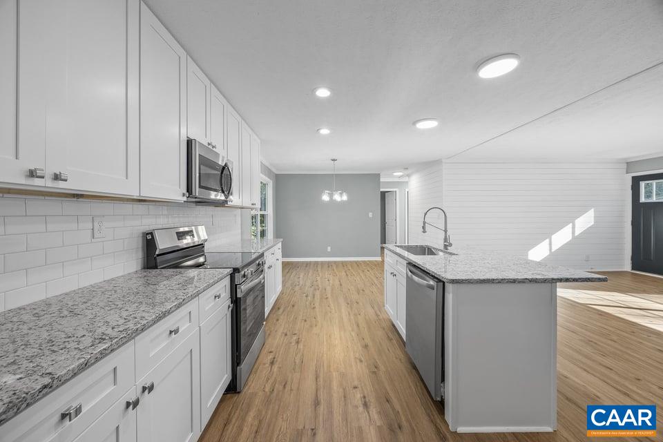 405 SWIFT RUN RD, RUCKERSVILLE, Virginia 22968, 4 Bedrooms Bedrooms, ,2 BathroomsBathrooms,Residential,405 SWIFT RUN RD,682823 MLS # 682823 405 SWIFT RUN RD, RUCKERSVILLE, Virginia 22968, 4 Bedrooms Bedrooms, ,2 BathroomsBathrooms,Residential,405 SWIFT RUN RD,682823 MLS # 682823